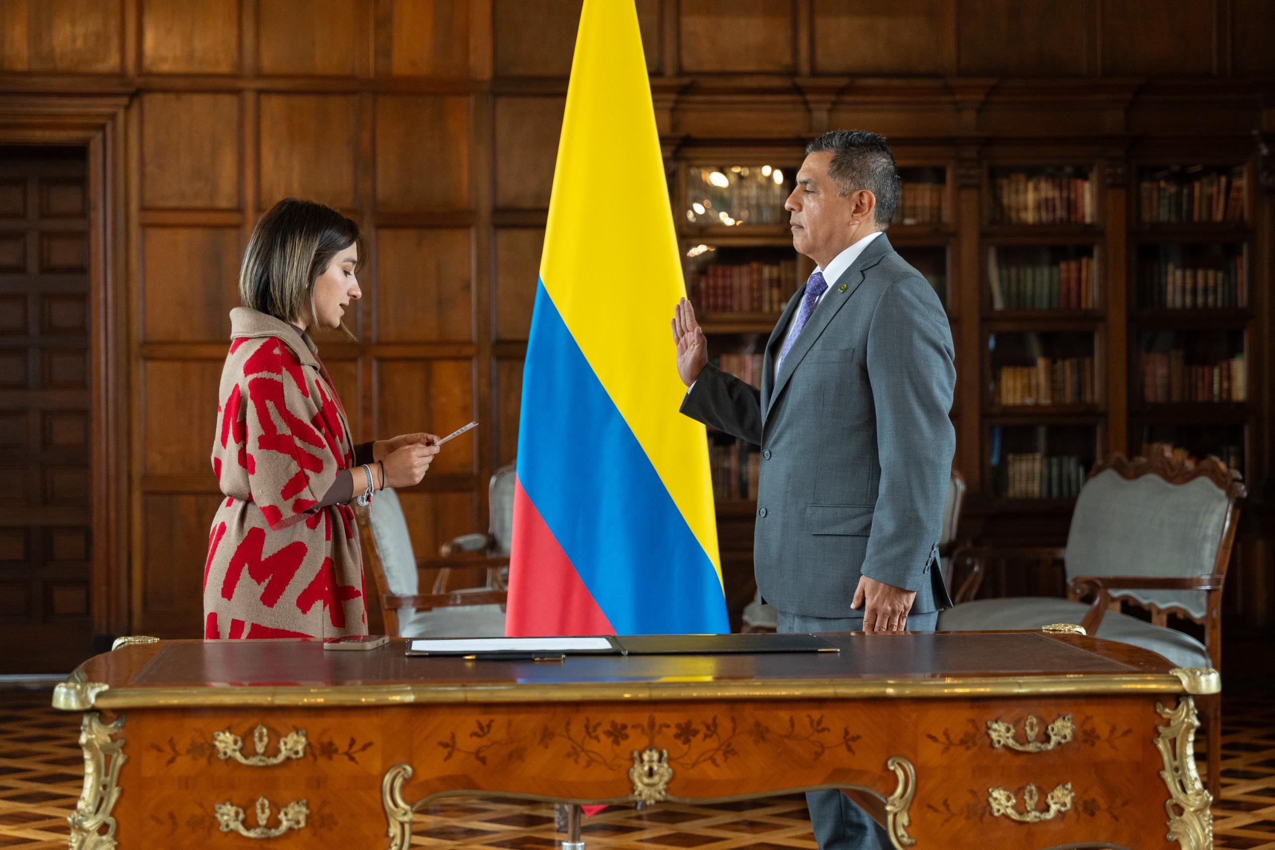 Colombia reafirma su solidaridad con Palestina al posesionar a Jorge Iván Ospina como Embajador en ese Estado