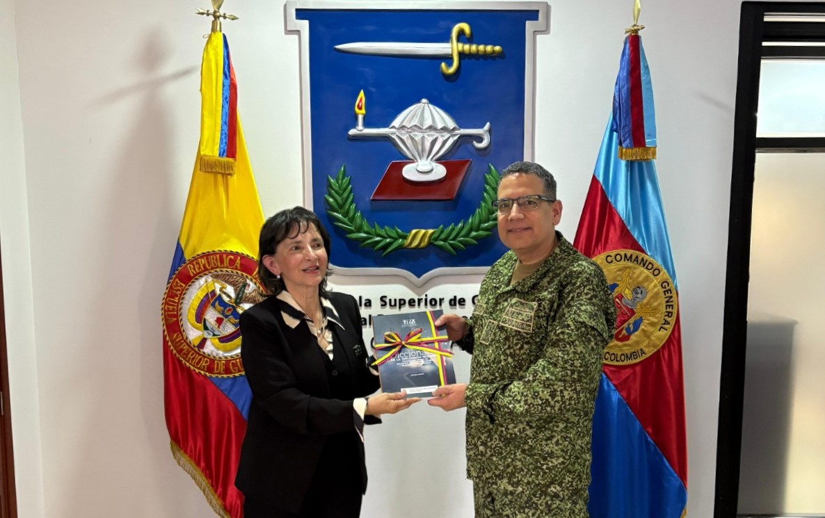 Academia Diplomática y Escuela Superior de Guerra fortalecen cooperación académica