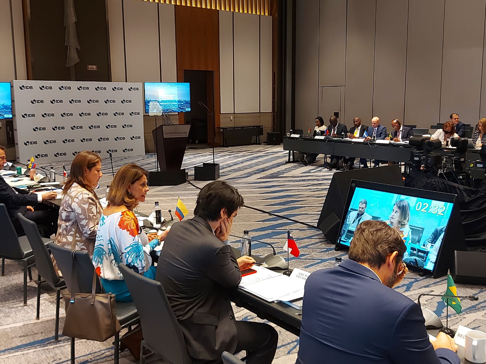 Vicepresidente y Canciller invitó a Ministros de la región a focalizar esfuerzos “a través de una Carretera de Alta Velocidad para el Desarrollo de las Américas”