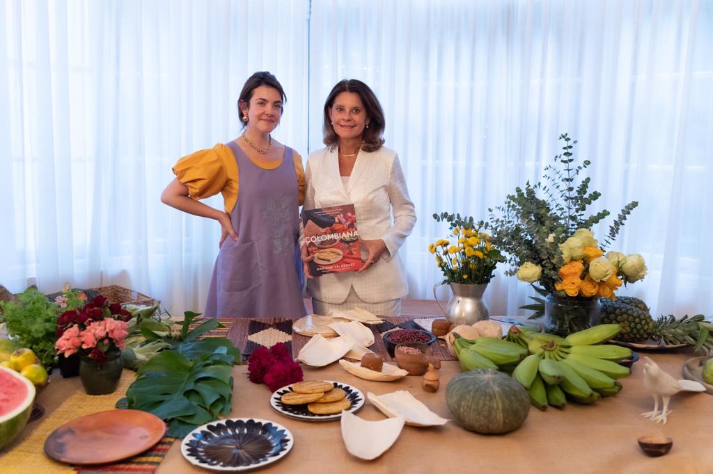 ”Sabores de Colombia”, una edición filatélica que rinde homenaje a la gastronomía del país