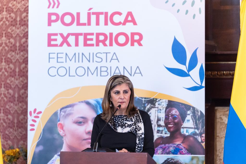 Viceministra de Asuntos Multilaterales, Laura Gil, anuncia que la Política Exterior Feminista tiene tres premisas fundamentales: pacifista, participativa e interseccional