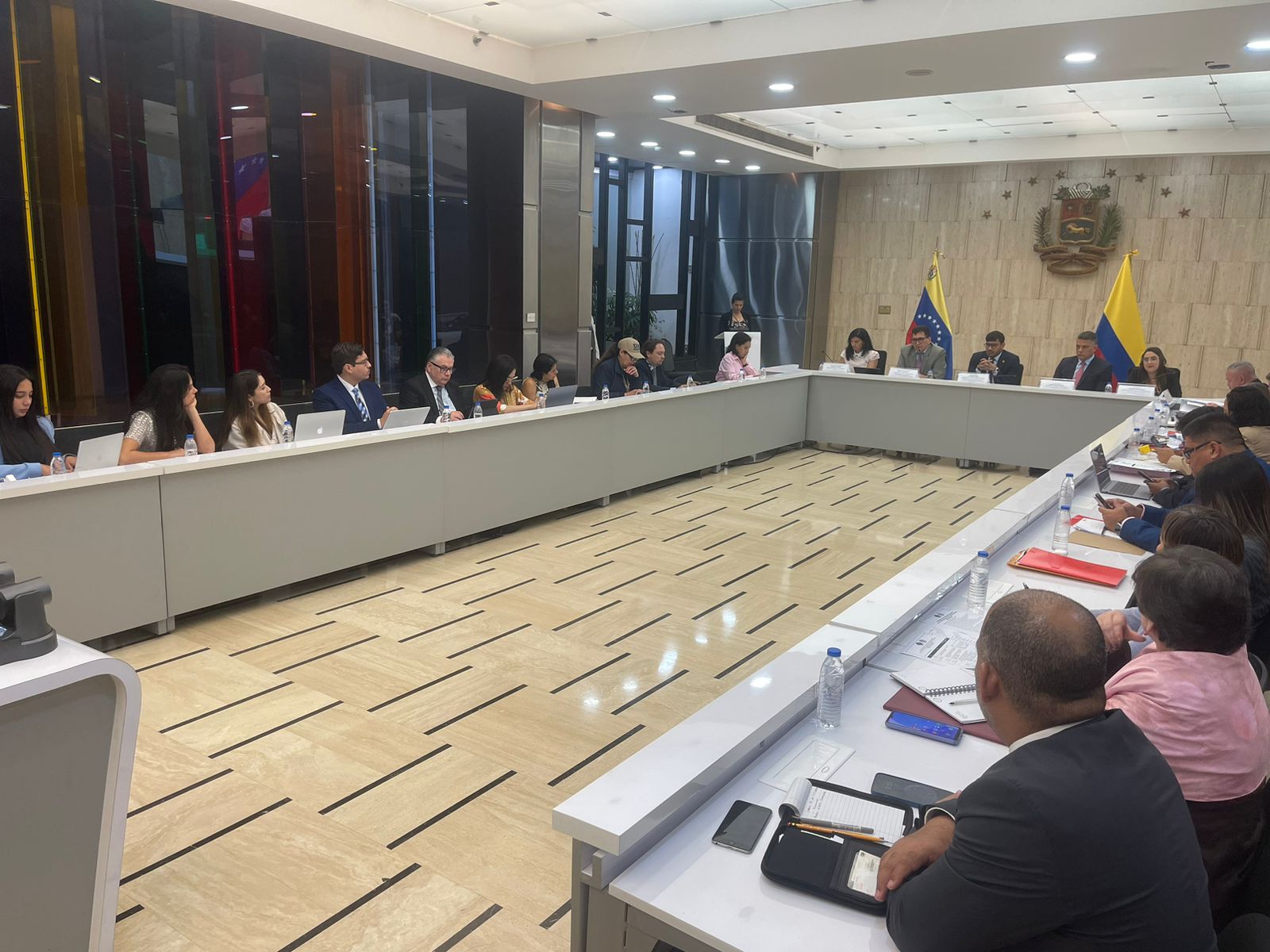 Concluyó con éxito la I Reunión binacional sobre Asuntos Consulares y Migratorios Colombia – Venezuela