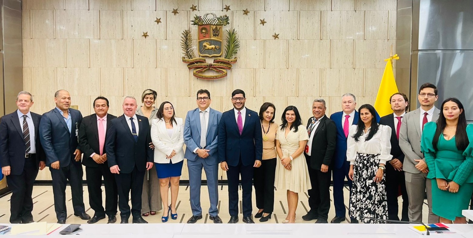 Concluyó con éxito la I Reunión Binacional sobre Asuntos Consulares y Migratorios Colombia – Venezuela