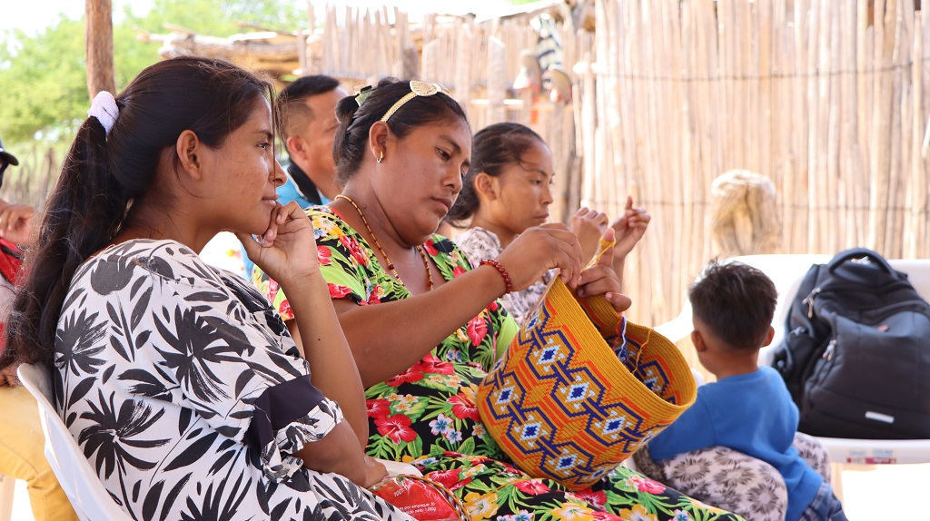 Cancillería apoyó proyecto implementado con comunidades Wayuu que benefició a 126 mujeres en los municipios de Uribia y Manaure en La Guajira