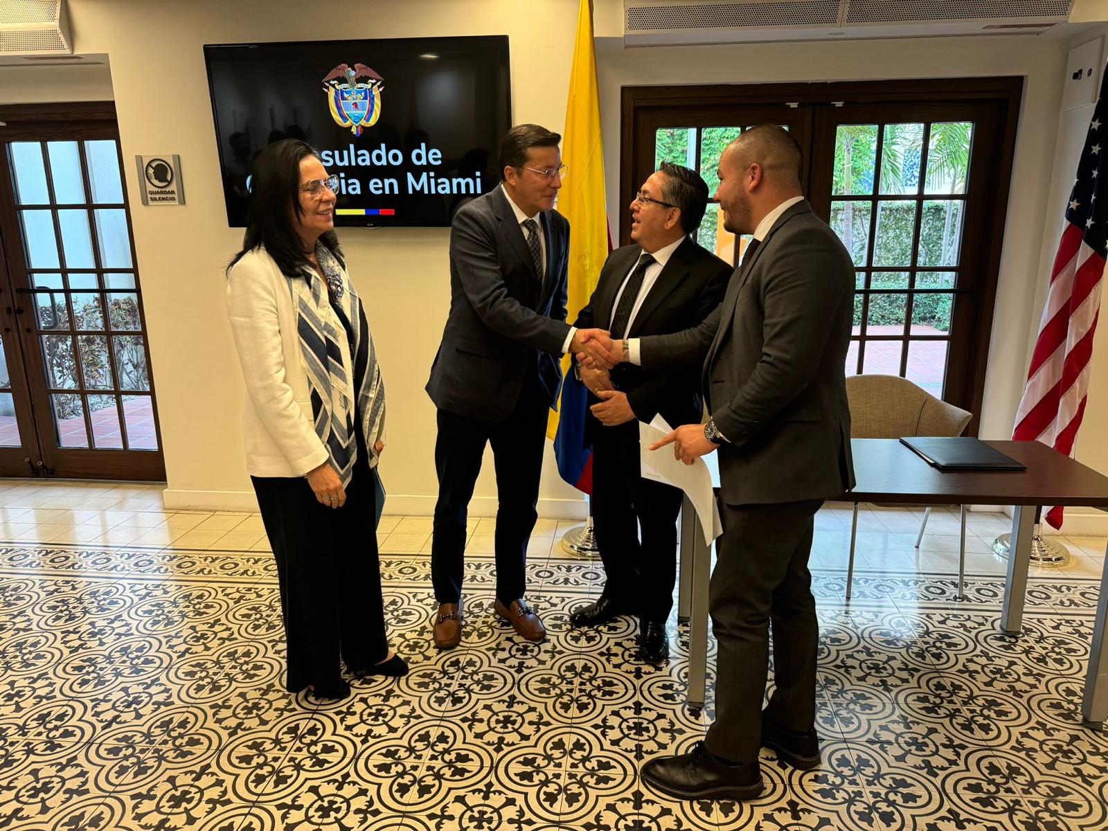 El Ministerio de Relaciones Exteriores y la Registraduría Nacional del Estado Civil fortalecen el trabajo Consular con mejores servicios para los connacionales en el exterior 