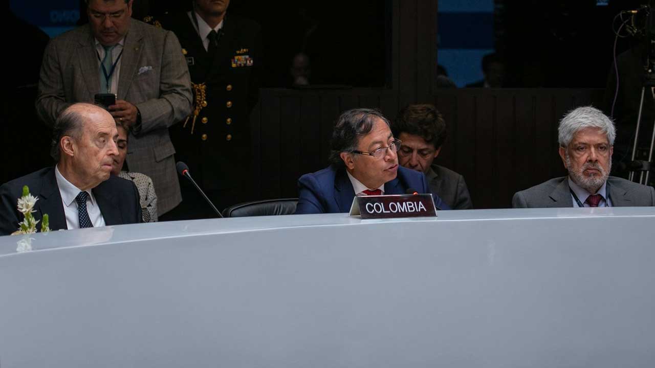 La Universidad Andina ‘Simón Bolívar’ debe expandirse y ser de vanguardia, aseguró Presidente Petro