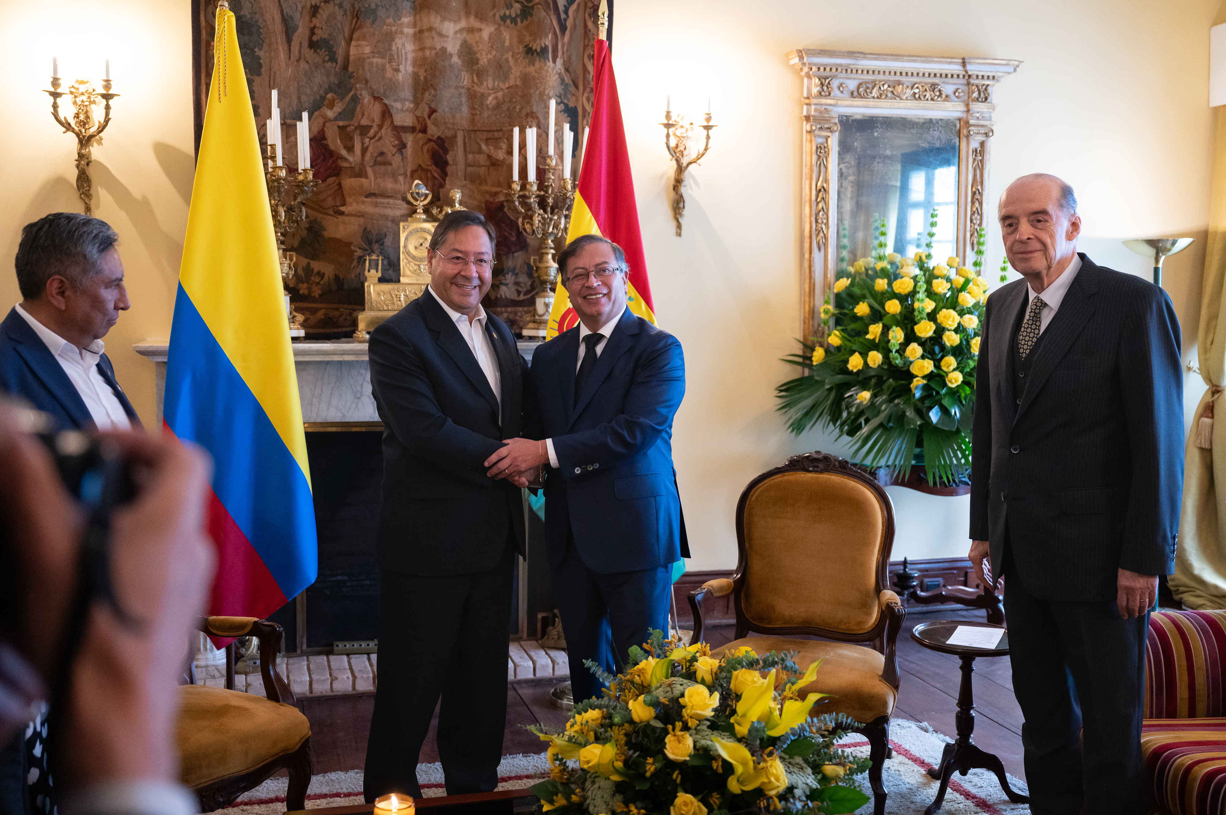 Canciller Álvaro Leyva Durán acompañó al Presidente Gustavo Petro en reunión con el Presidente de Bolivia