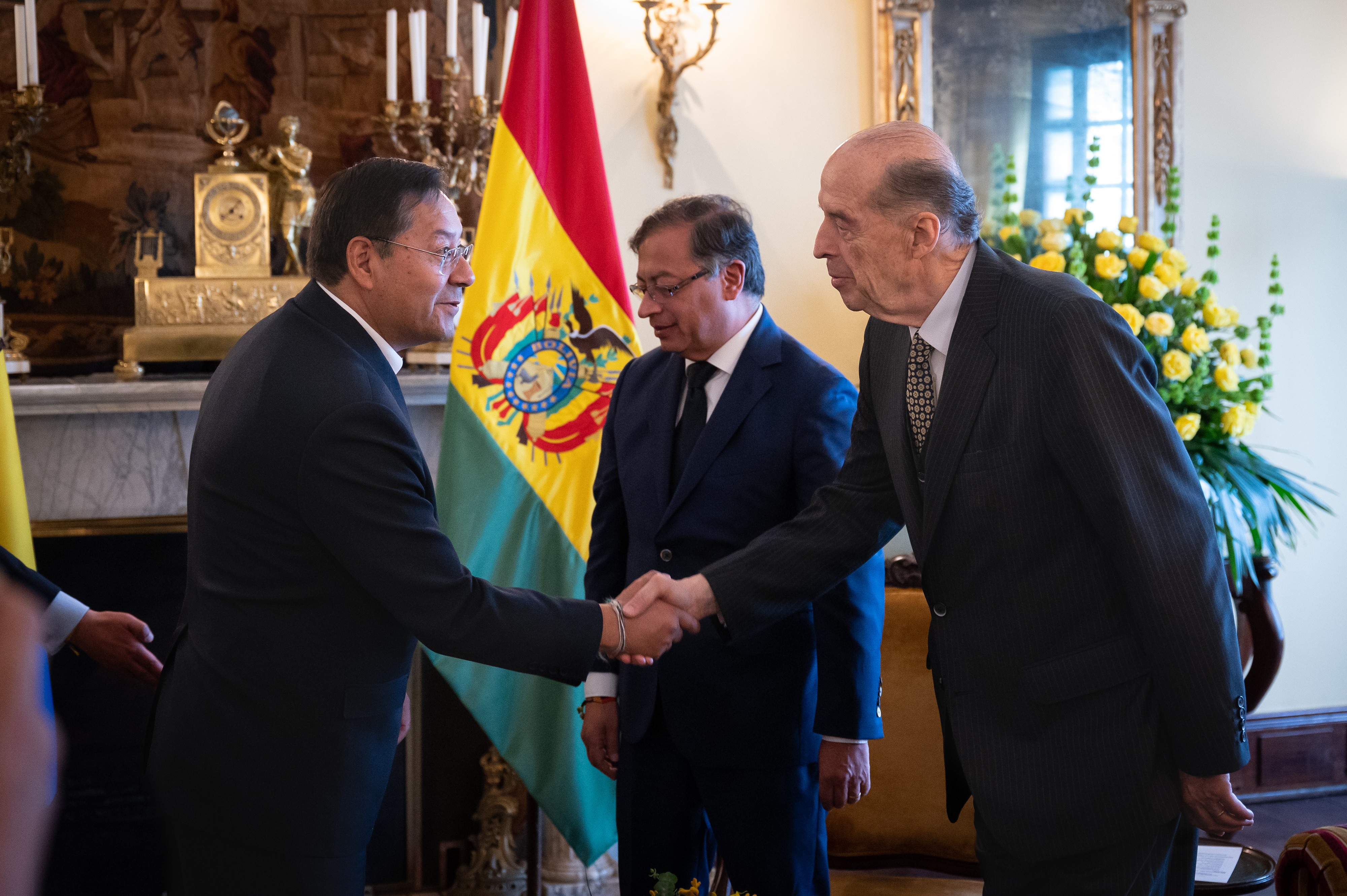 Canciller Álvaro Leyva Durán acompañó al Presidente Gustavo Petro en reunión con el Presidente de Bolivia
