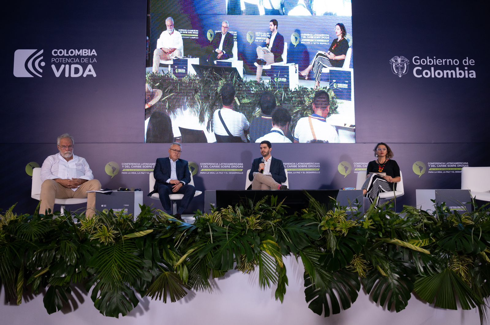 Nuestra política busca transitar a economías legales, proteger el ambiente y la vida, aseguró el ministro de Justicia en la conferencia sobre drogas