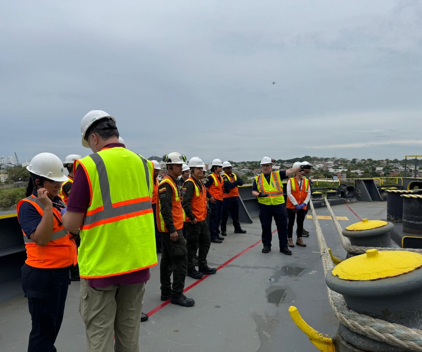 OEA capacita a funcionarios colombianos en inspección intermodal de buques y contenedores