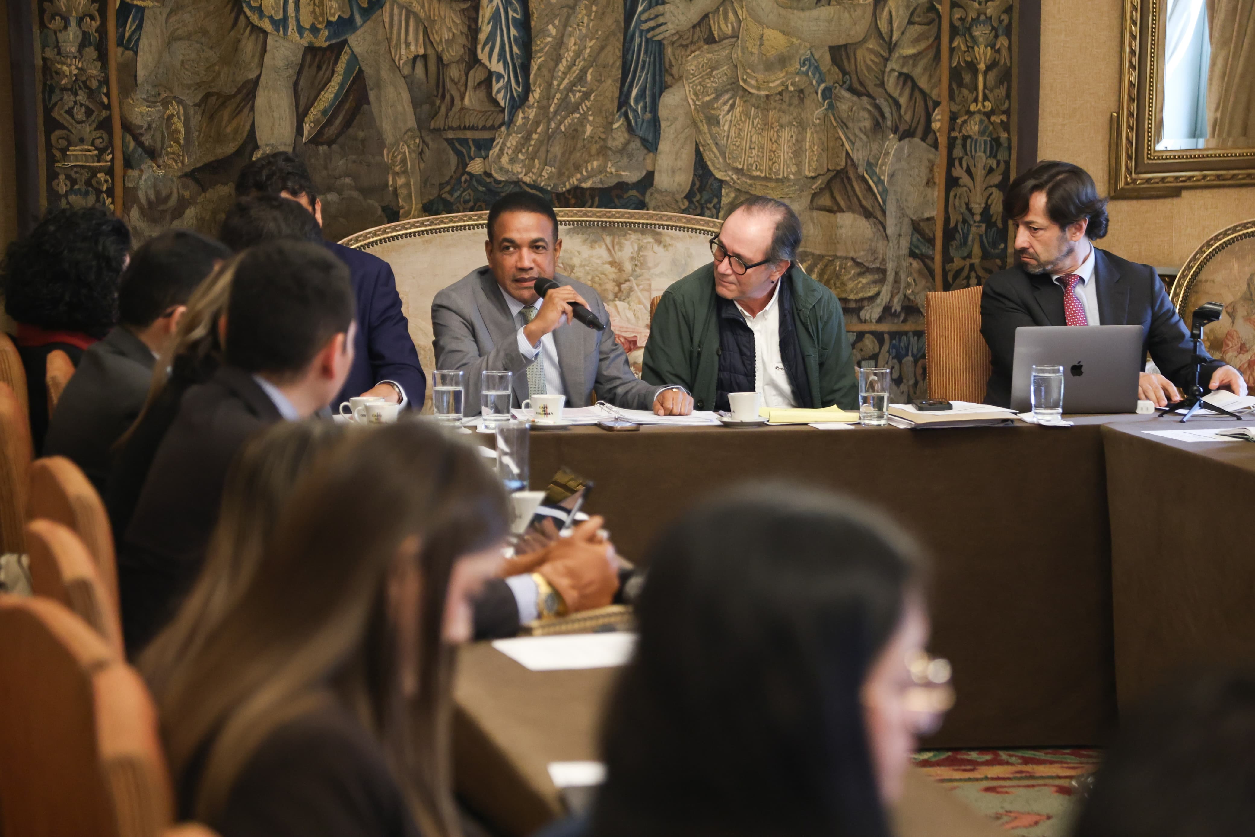 mesa de trabajo interinstitucional sobre asuntos con Venezuela 
