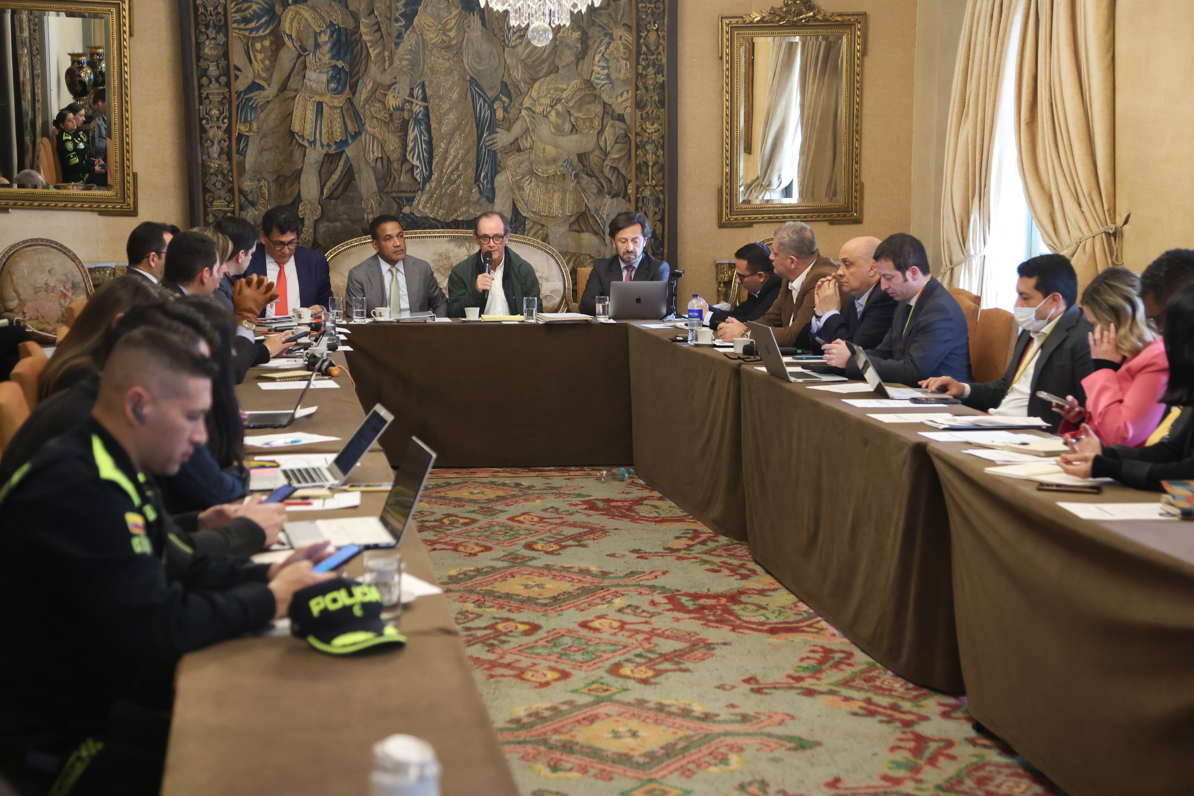mesa de trabajo interinstitucional sobre asuntos con Venezuela 