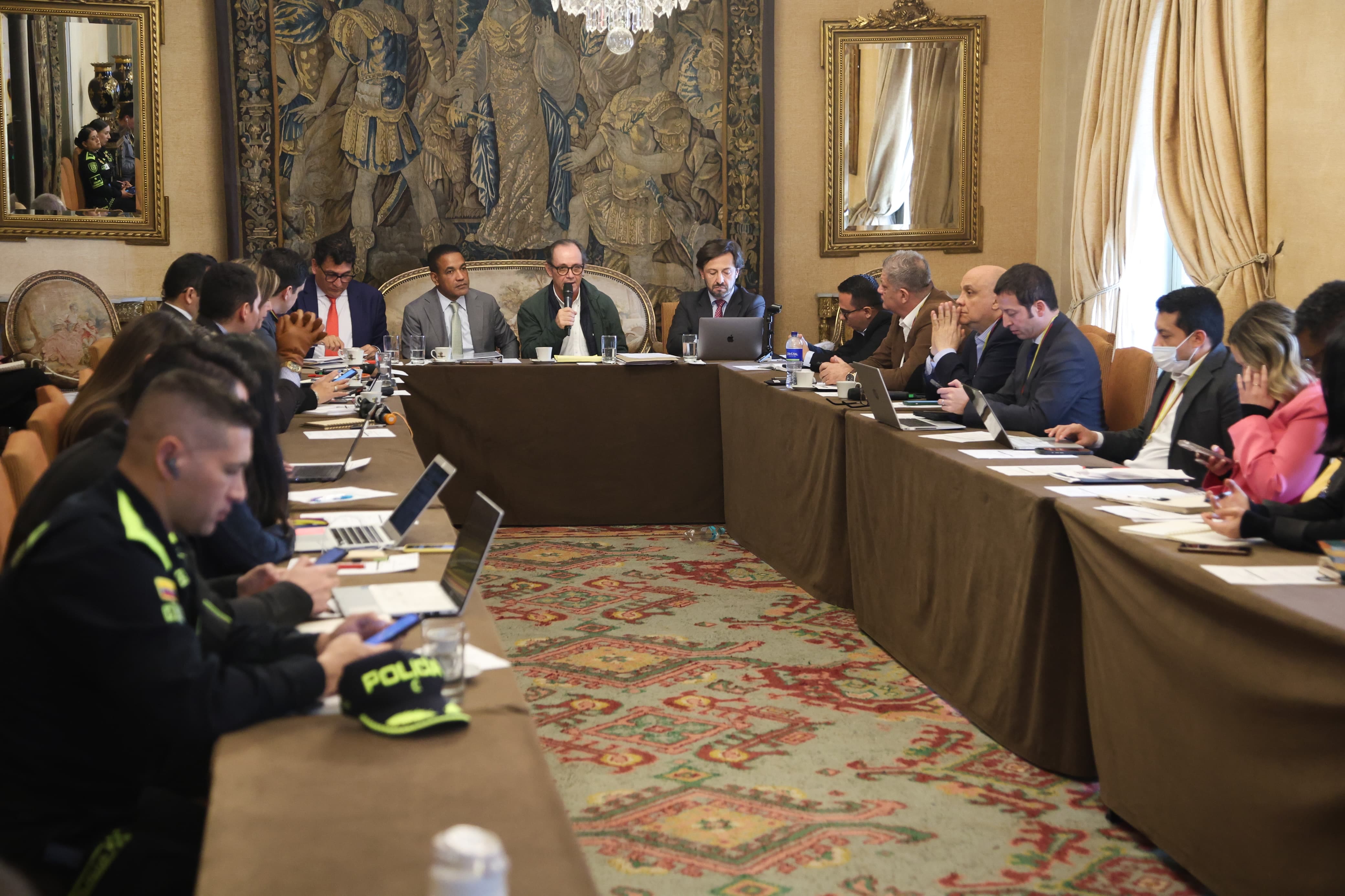 mesa de trabajo interinstitucional sobre asuntos con Venezuela 