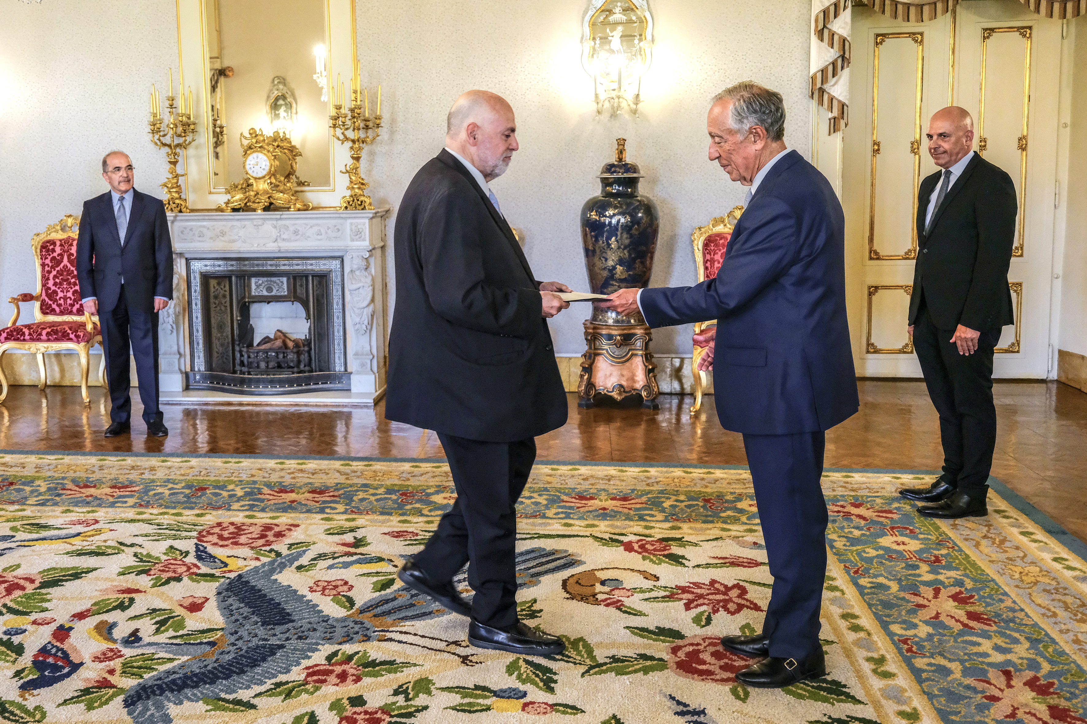 El Embajador José Fernando Bautista presentó cartas credenciales ante el Presidente de la República Portuguesa