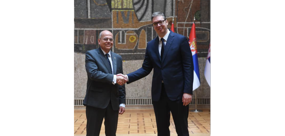 Embajador Ignacio Ruiz presentó cartas credenciales ante el Presidente de la República de Serbia, Aleksandar Vučić