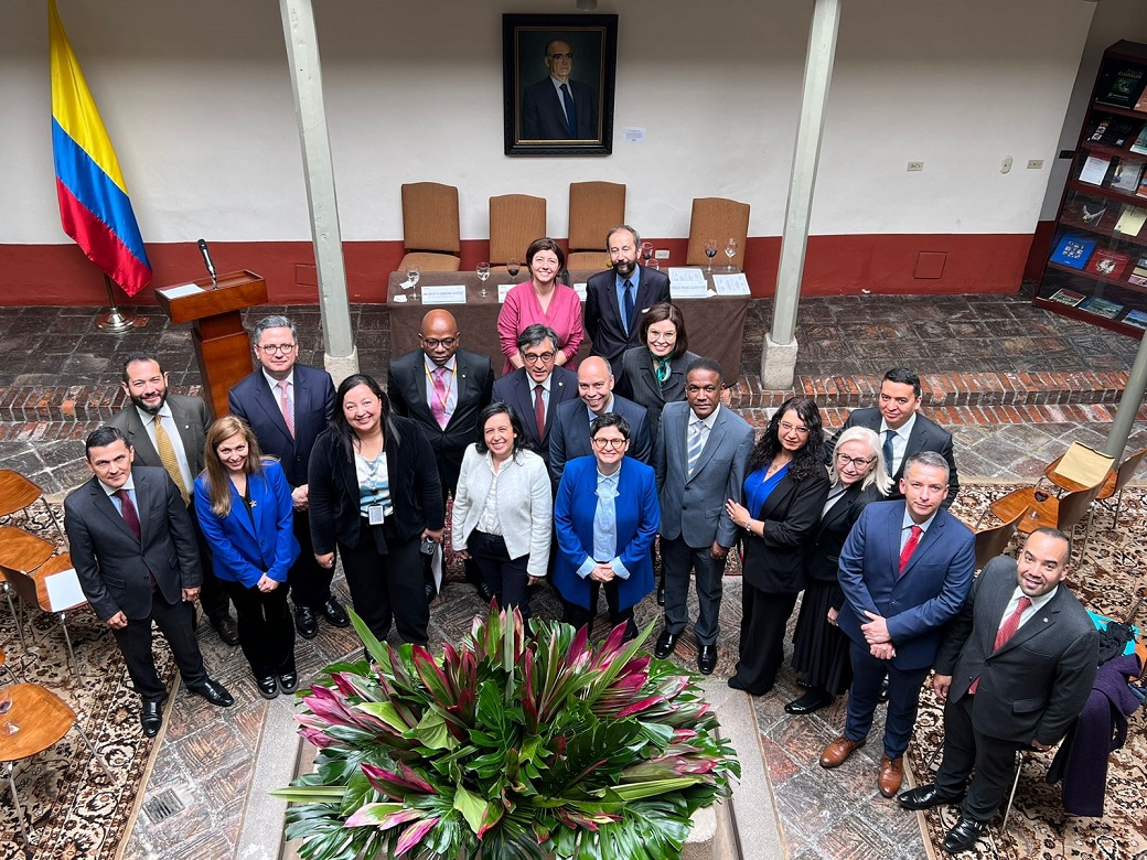 Academia Diplomática “Augusto Ramírez Ocampo” celebró la clausura del Curso de Alto Gobierno