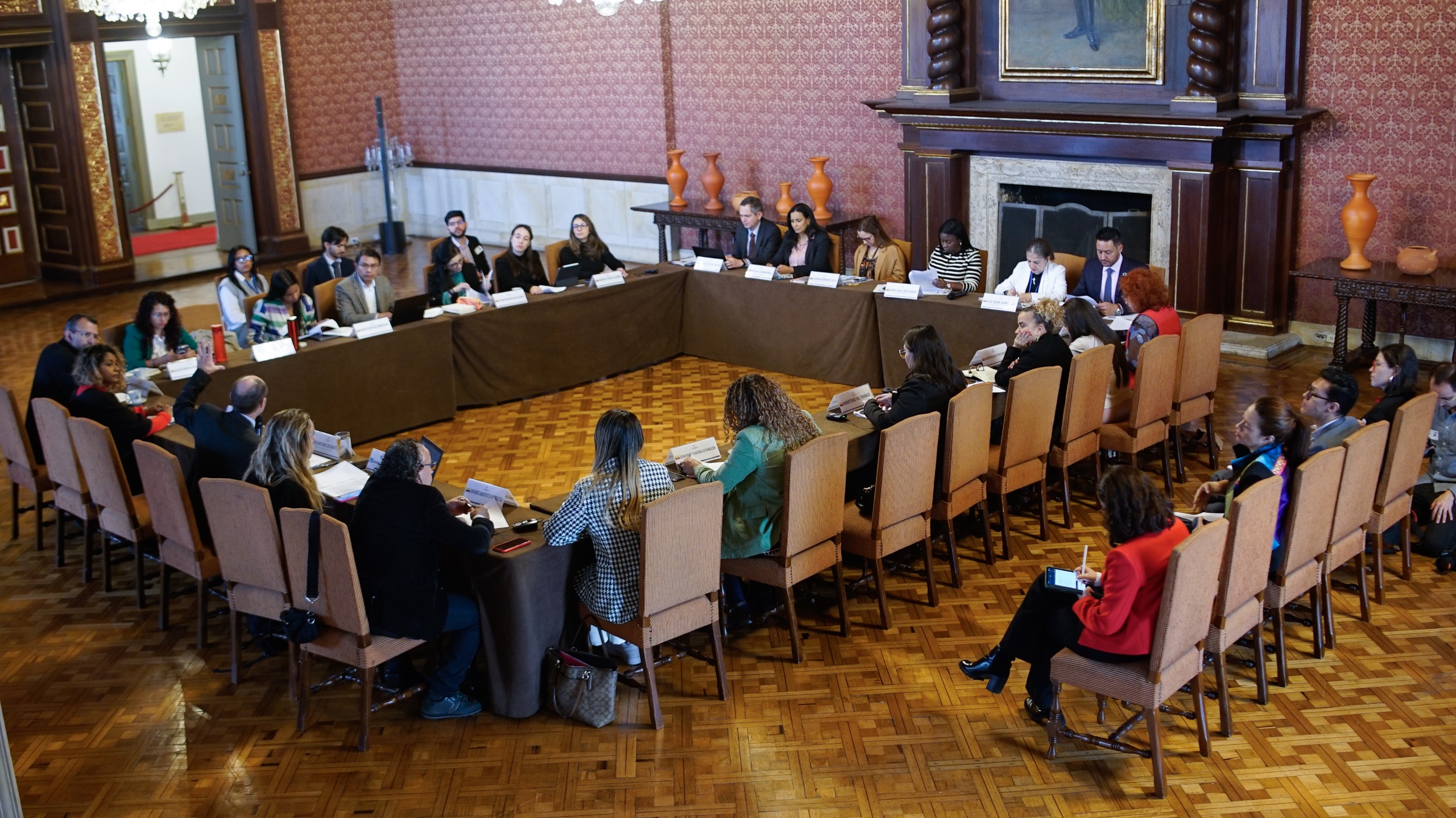 En su visita a Colombia, Relator Especial de Naciones Unidas sobre Extrema Pobreza conoció las políticas implementadas por el Estado para hacer frente a la pobreza