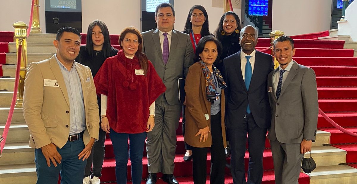 Cancillería suscribe convenio de atención humanitaria para apoyar a colombianos que retornan del exterior en situación de vulnerabilidad