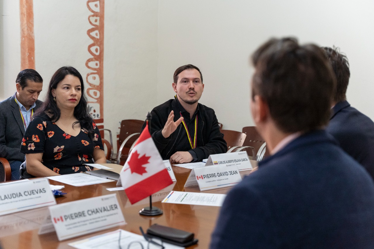 Visita de la delegación de la Oficina Anti-Crimen de Global Affairs Canadá