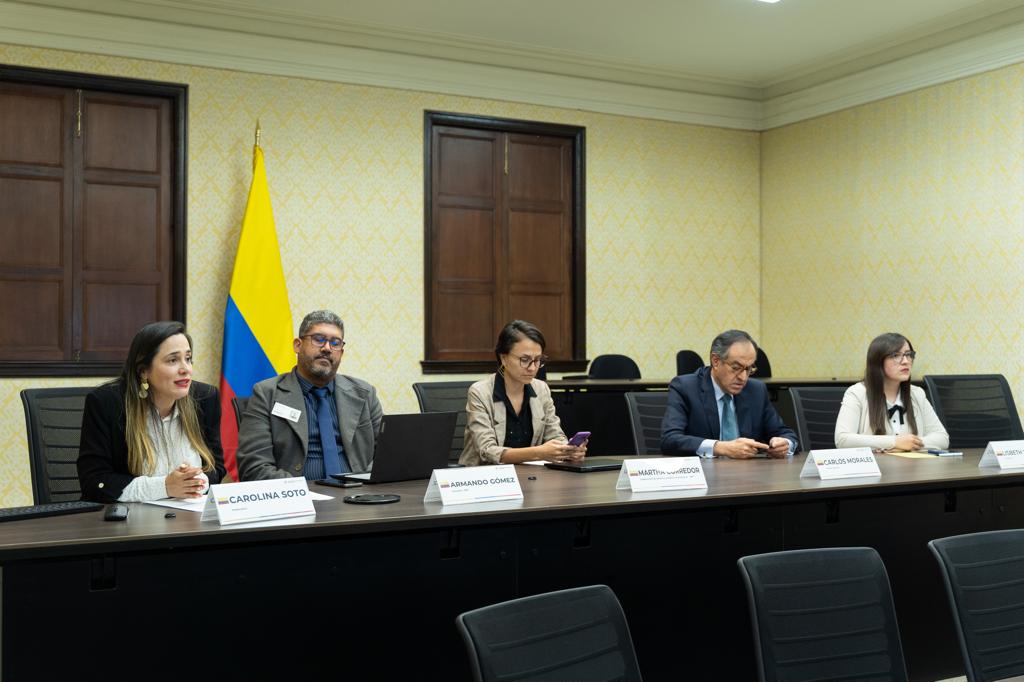 Más de 1200 colombianos en el extranjero aportaron sus propuestas al Plan Nacional de Desarrollo