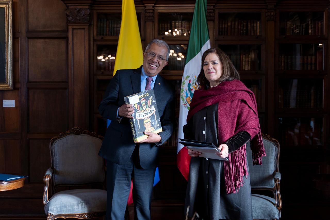 Canciller (E), Francisco Coy Granados, recibió copia de estilo de Cartas Credenciales de la nueva Embajadora de México en Colombia, Patricia Ruiz Anchondo