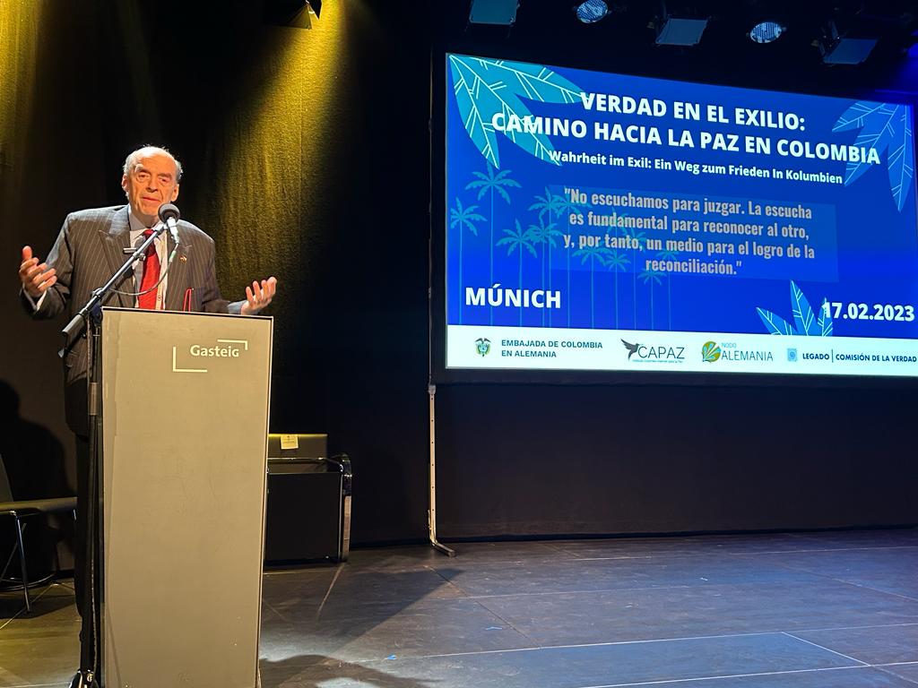 Estamos en el camino de una paz total, todavía hay mucha verdad por conocer: Canciller Leyva en conversatorio 'Verdad en el exilio: Camino hacia la paz en Colombia
