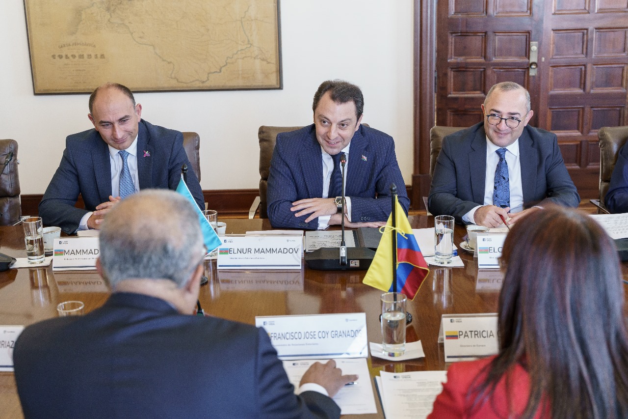Consultas Políticas bilaterales entre Colombia y Azerbaiyán