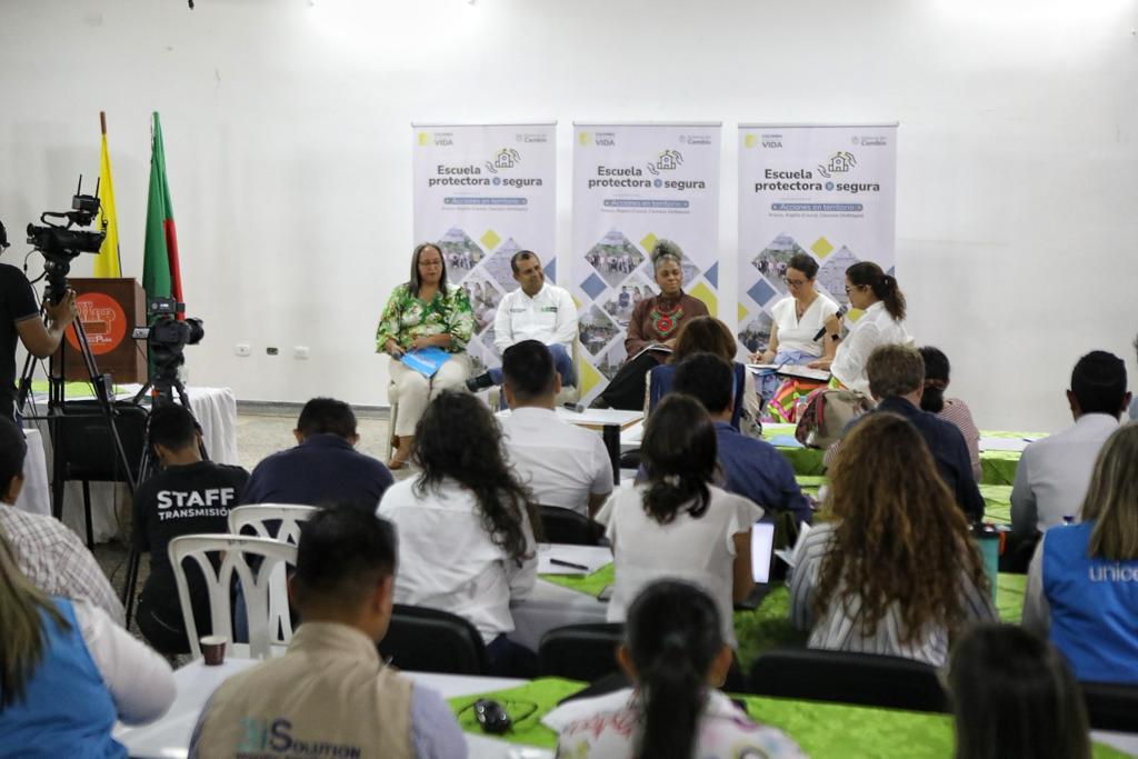 Gobierno Nacional presentó el Plan de Acción Nacional de la Declaración sobre Escuelas Seguras para la protección de la niñez y la juventud en escenarios de conflicto armado 