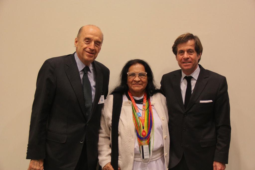 Foto con representante de Francia.