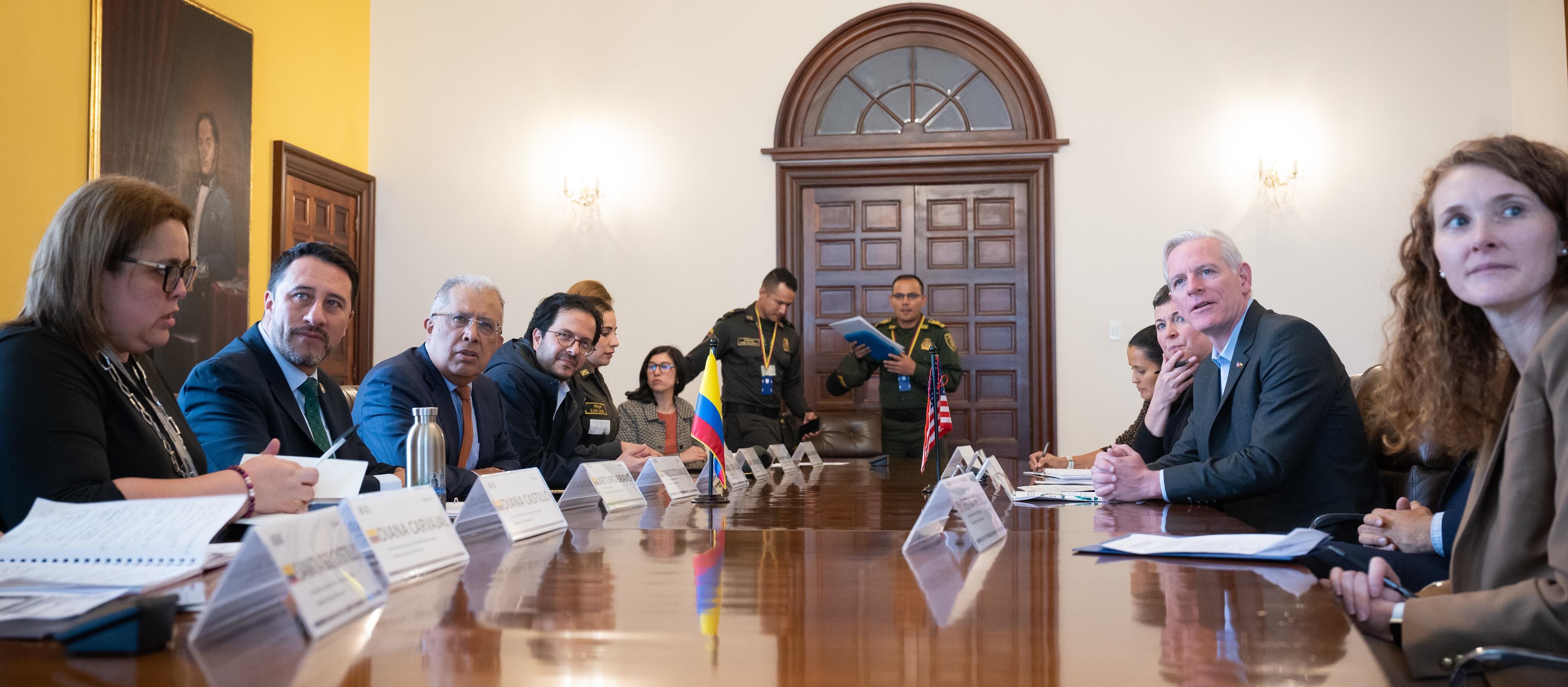 Colombia y Estados Unidos dialogan sobre las recomendaciones de viaje que emite el gobierno de Estados Unidos