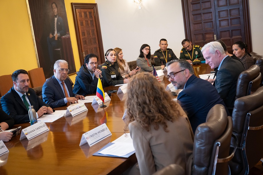 Colombia y Estados Unidos dialogan sobre las recomendaciones de viaje que emite el gobierno de Estados Unidos