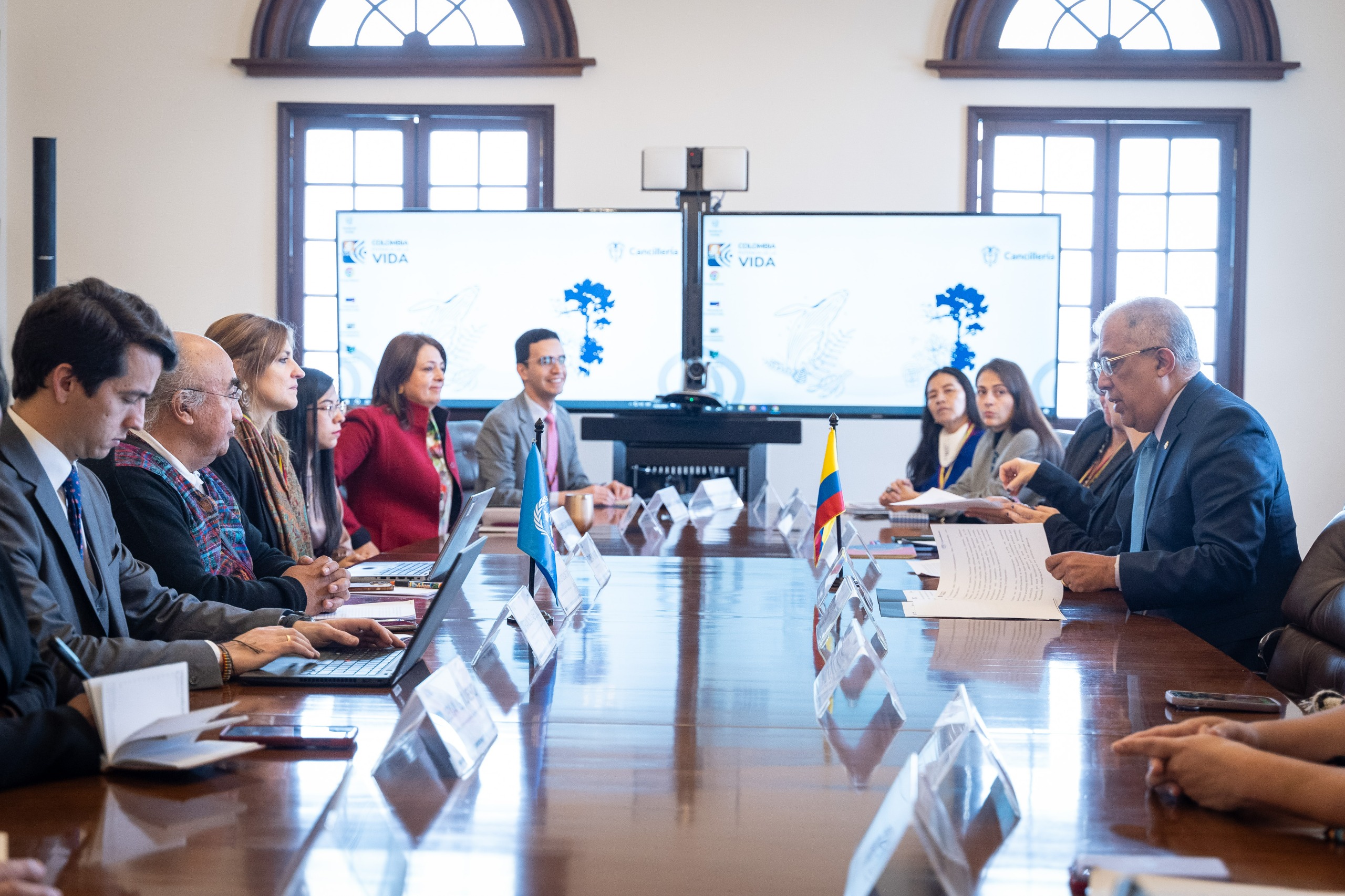 Relator Especial sobre los derechos de los Pueblos Indígenas, José Francisco Calí Tzay, cerró su visita al país en el Palacio de San Carlos