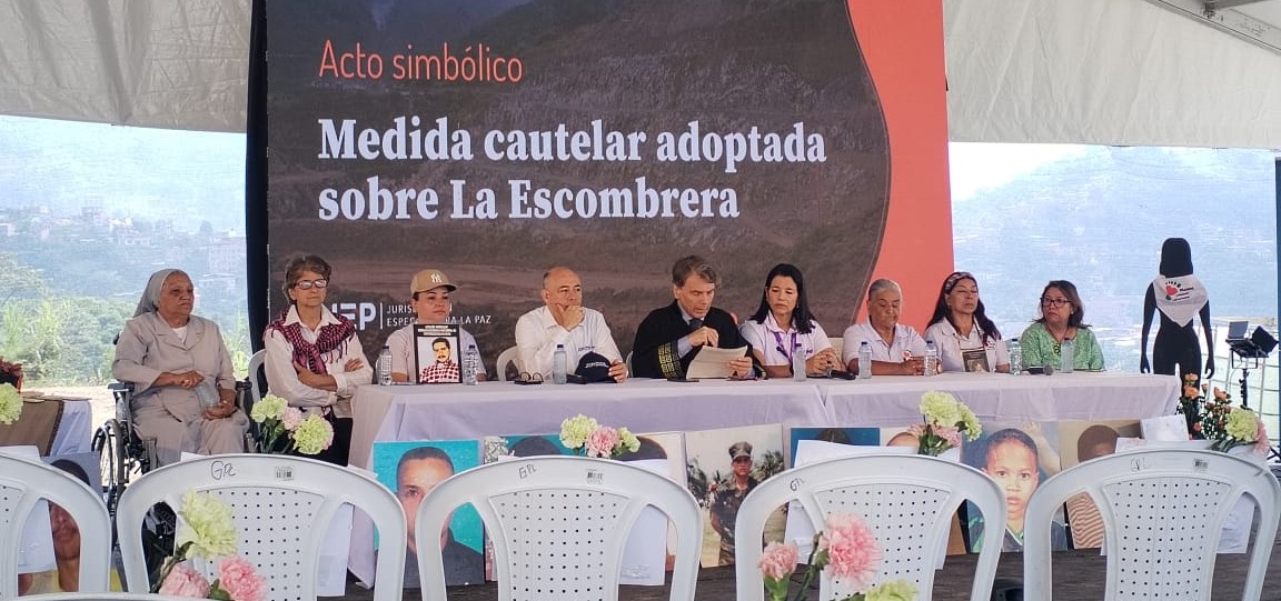 Ministerio de Relaciones Exteriores participa del acto simbólico de la medida cautelar adoptada sobre La Escombrera
