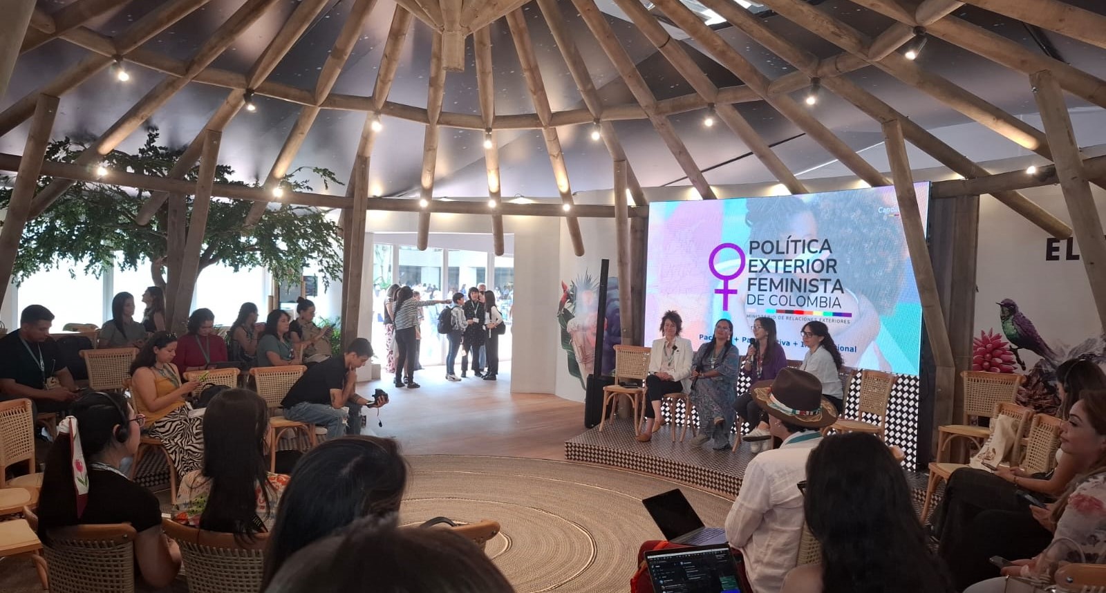 Conversatorio ‘Mujeres que cuidan la vida en el territorio’
