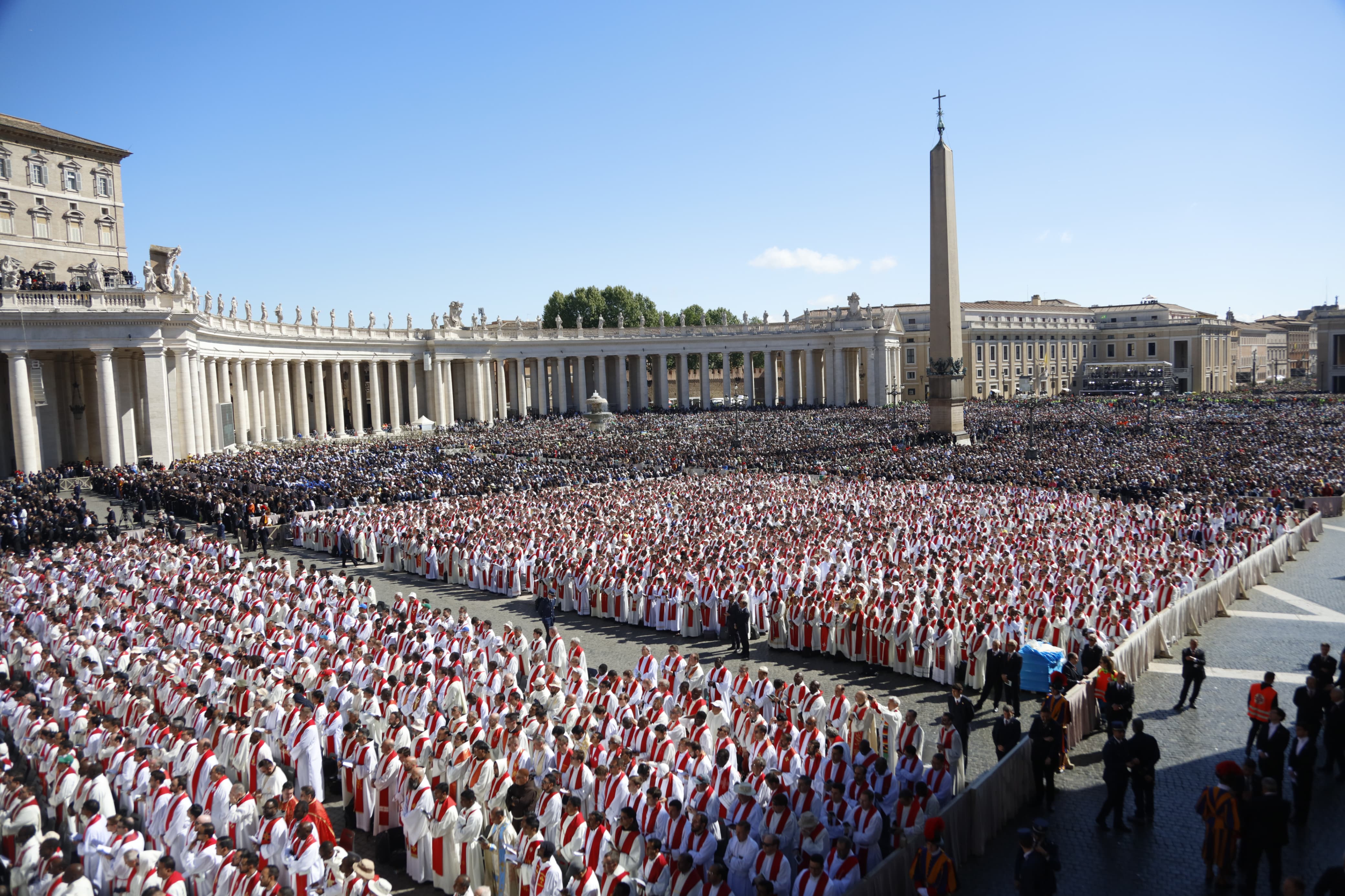 La Canciller Laura Sarabia asiste al funeral de Su Santidad el Papa Francisco