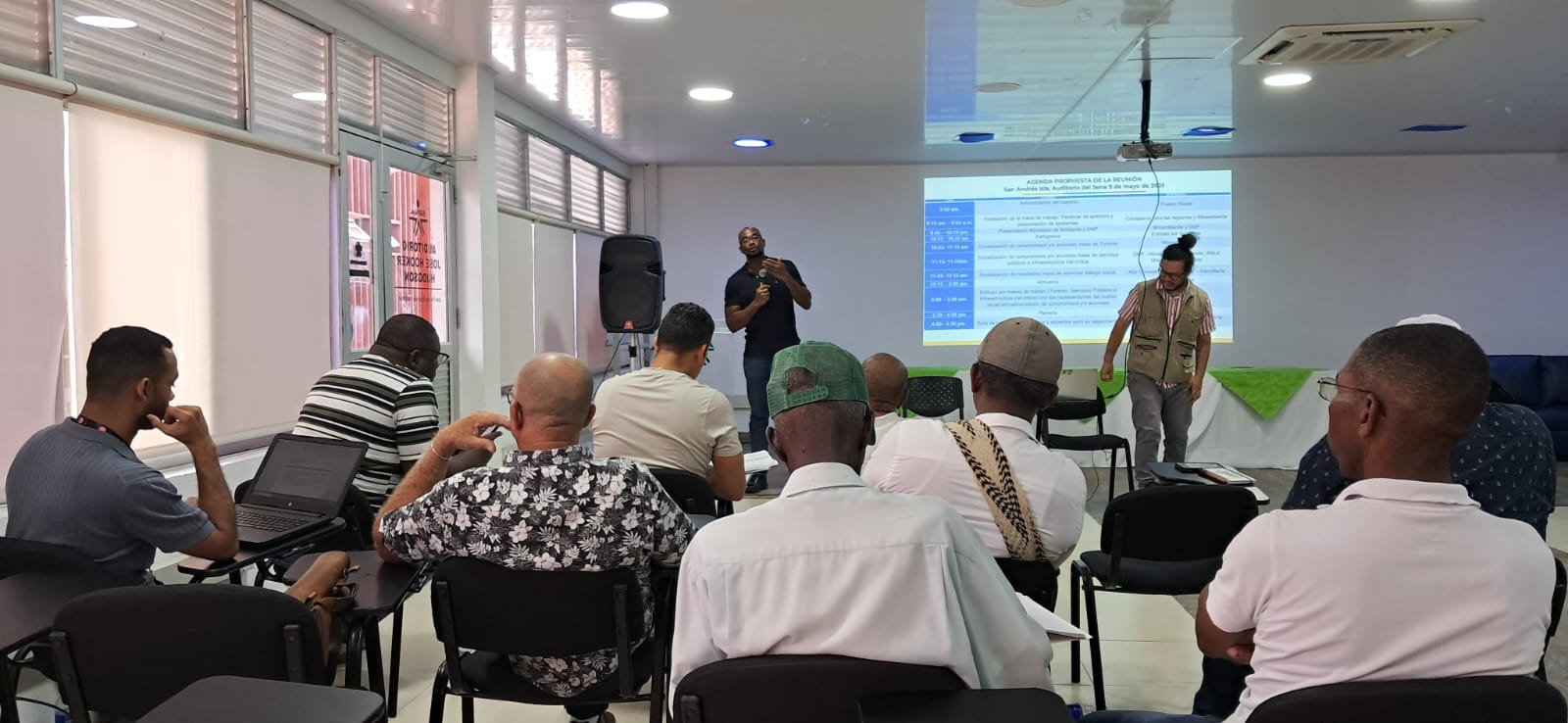 https://www.cancilleria.gov.co/newsroom/news/cancilleria-participo-mesa-trabajo-atender-conflictos-territoriales-san-andres