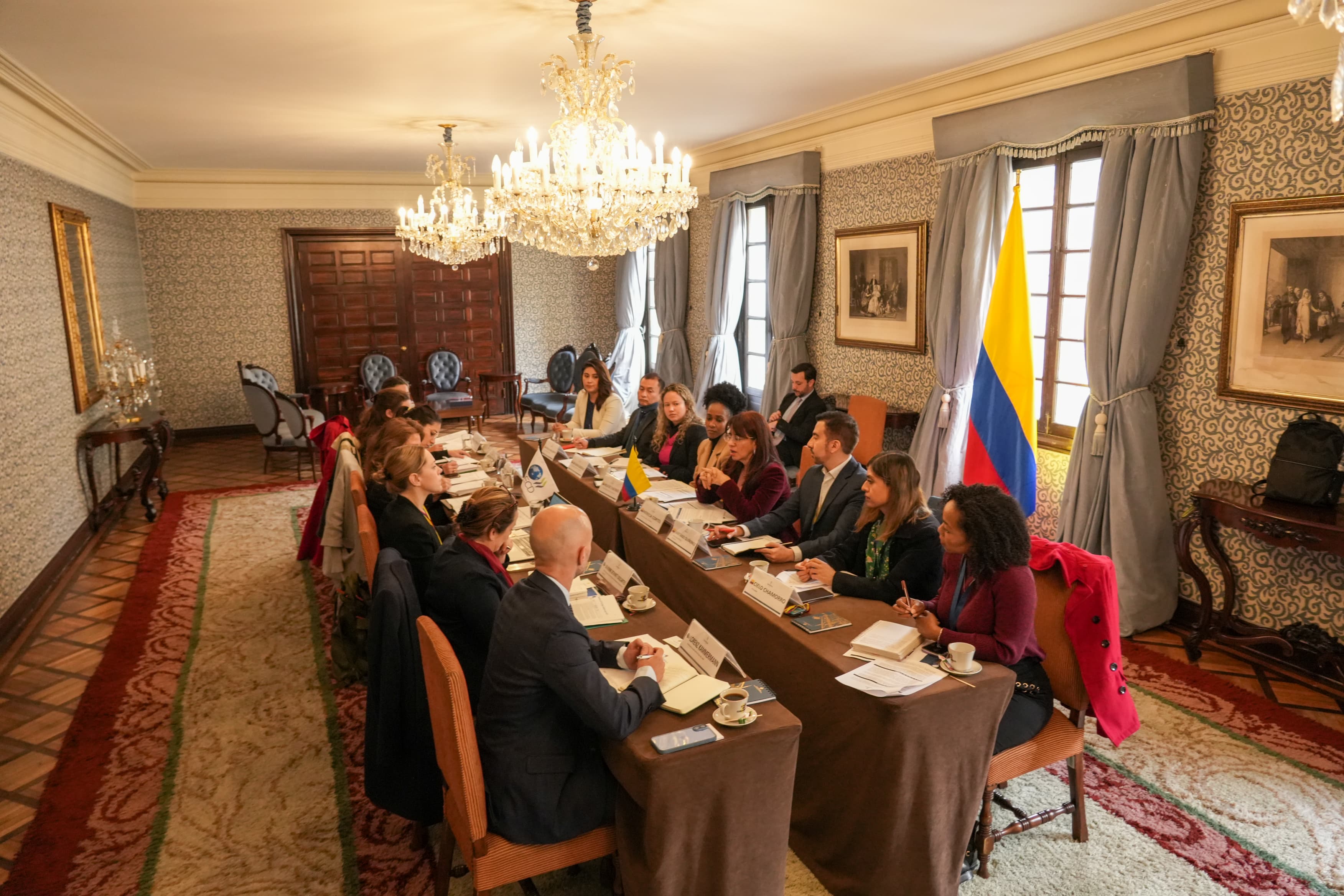 Cancillería lideró un diálogo estratégico sobre la cooperación europea en Colombia