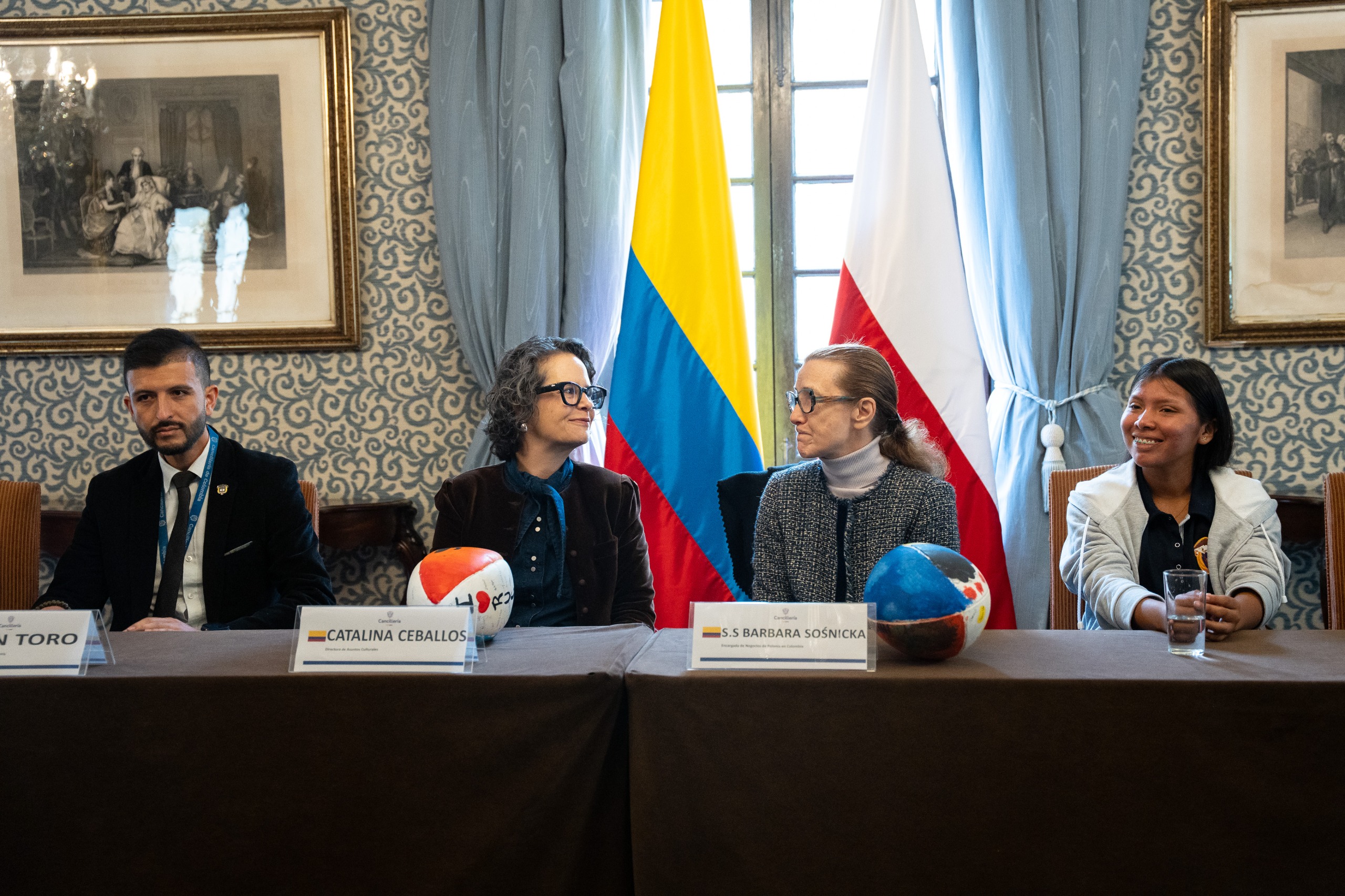 Jóvenes wayúu de Misión La Guajira representarán a Colombia en intercambio cultural en Polonia