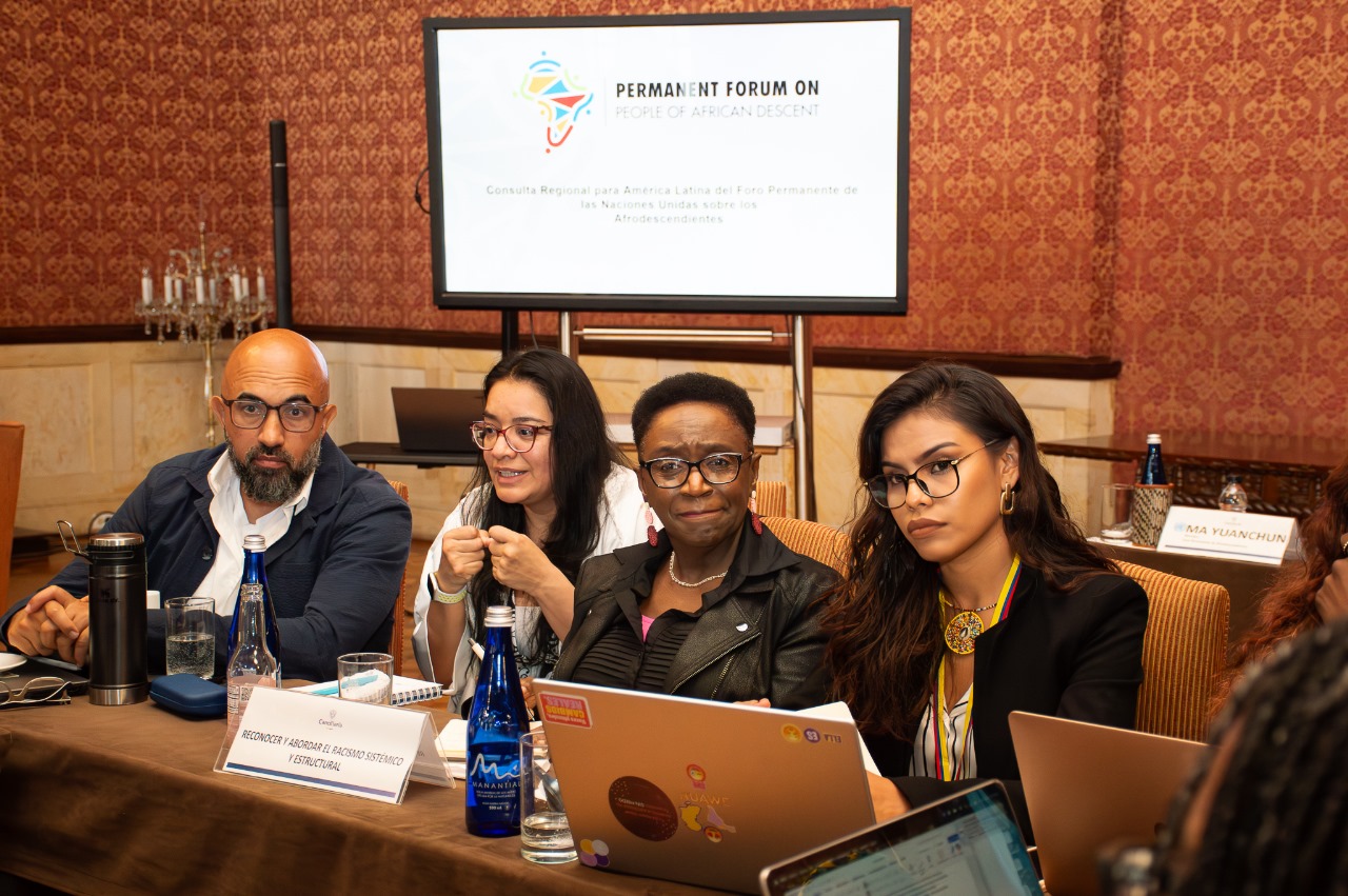 Colombia reitera su compromiso de cumplir los acuerdos internacionales suscritos en materia de derechos de los pueblos afrodescendientes.