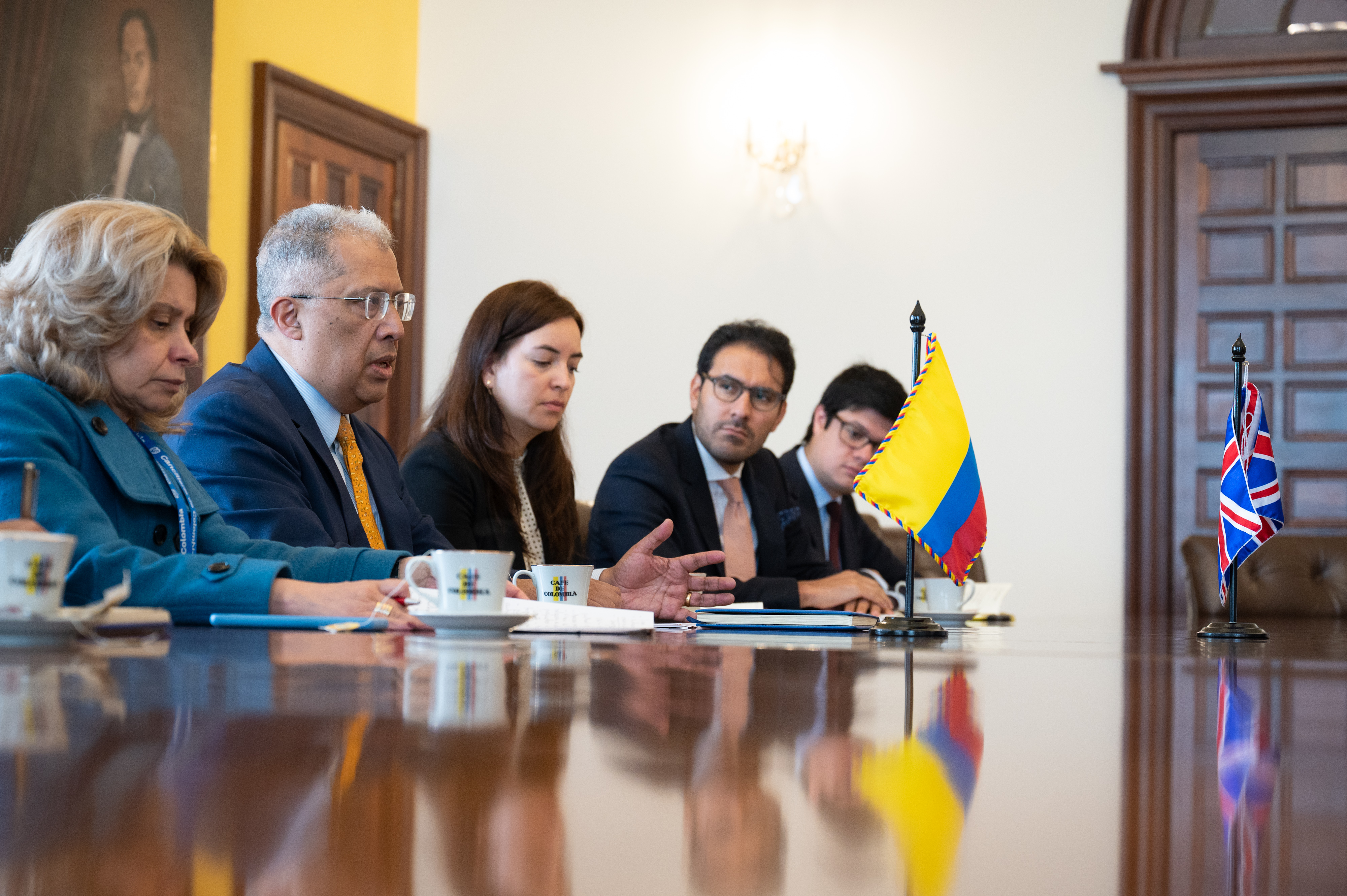 Colombia y Reino Unido dialogan sobre los avances en la Alianza para el Crecimiento Sostenible y el desarrollo de las COP27 y COP15
