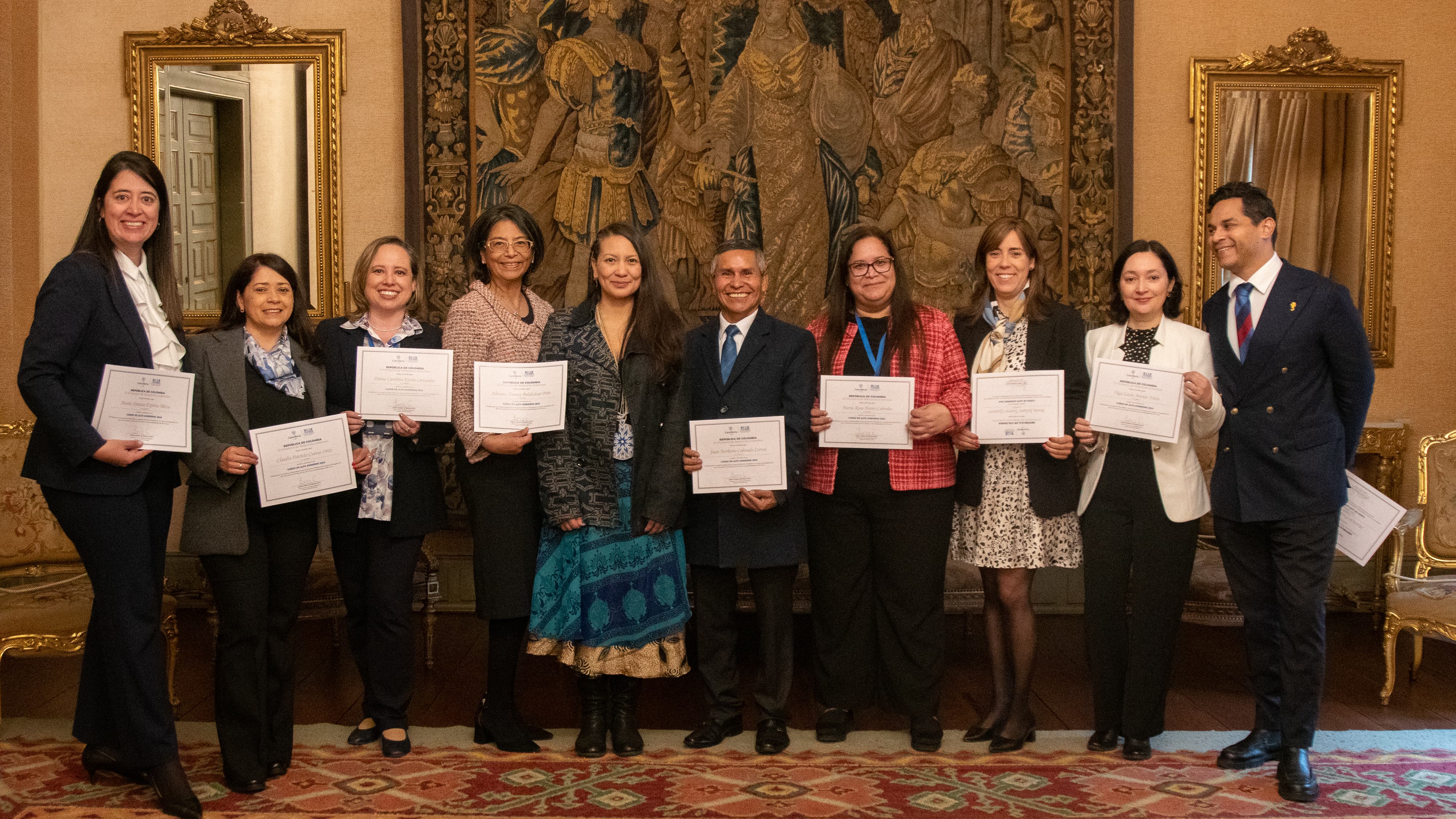 Finalizó el Curso de Alto Gobierno 2024 en la Academia Diplomática 