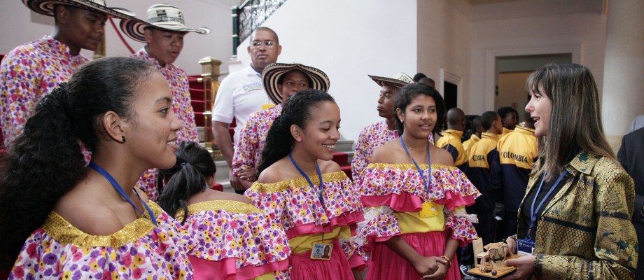 Los nueve jóvenes cartageneros intérpretes de bullerengue visitarán Hue, Ho Chi Minh y Hanói en Vietnam. Foto: OP-Cancillería.