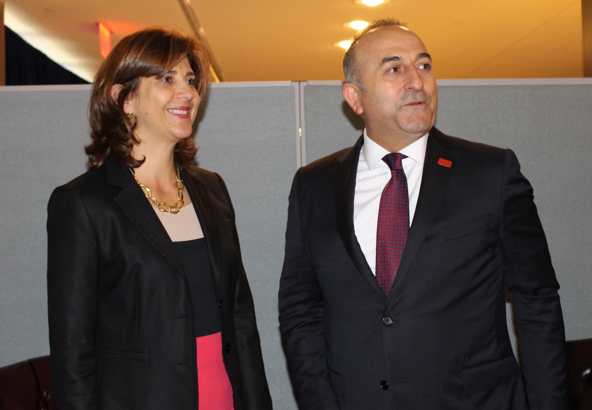 Canciller María Ángela Holguín se reunió con el Ministro de Relaciones Exteriores de Turquía