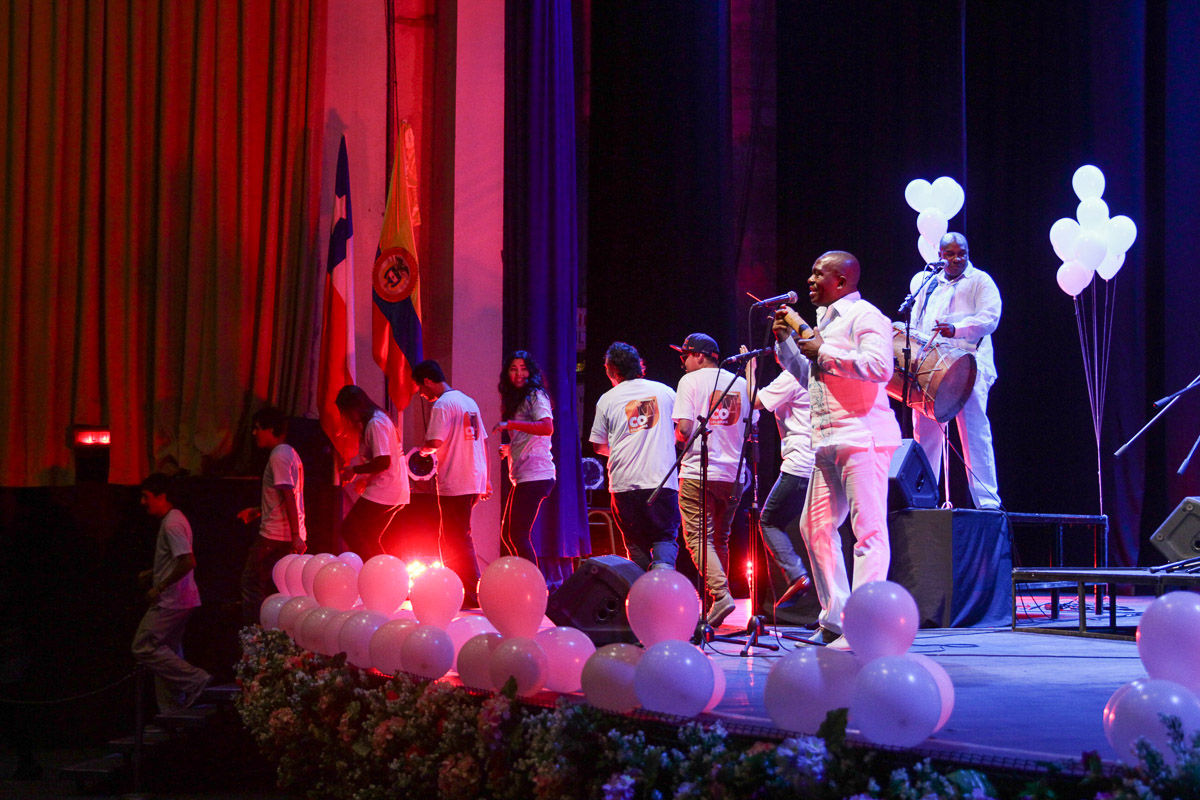 La Embajada de Colombia en Chile acercó a la comunidad de Antofagasta a la música y la literatura colombianas