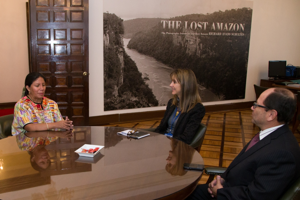 La Viceministra de Relaciones Exteriores de Guatemala, Embajadora Marta Eulalia Estrada Xicara, visitó la Cancillería de Colombia para sostener una reunión protocolaria con la Viceministra de Relaciones Exteriores Patti Londoño.