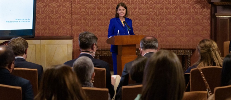 En reunión con cuerpo diplomático, Gobierno Nacional presenta el Plan Ágora y Plan Democracia Elecciones 2022