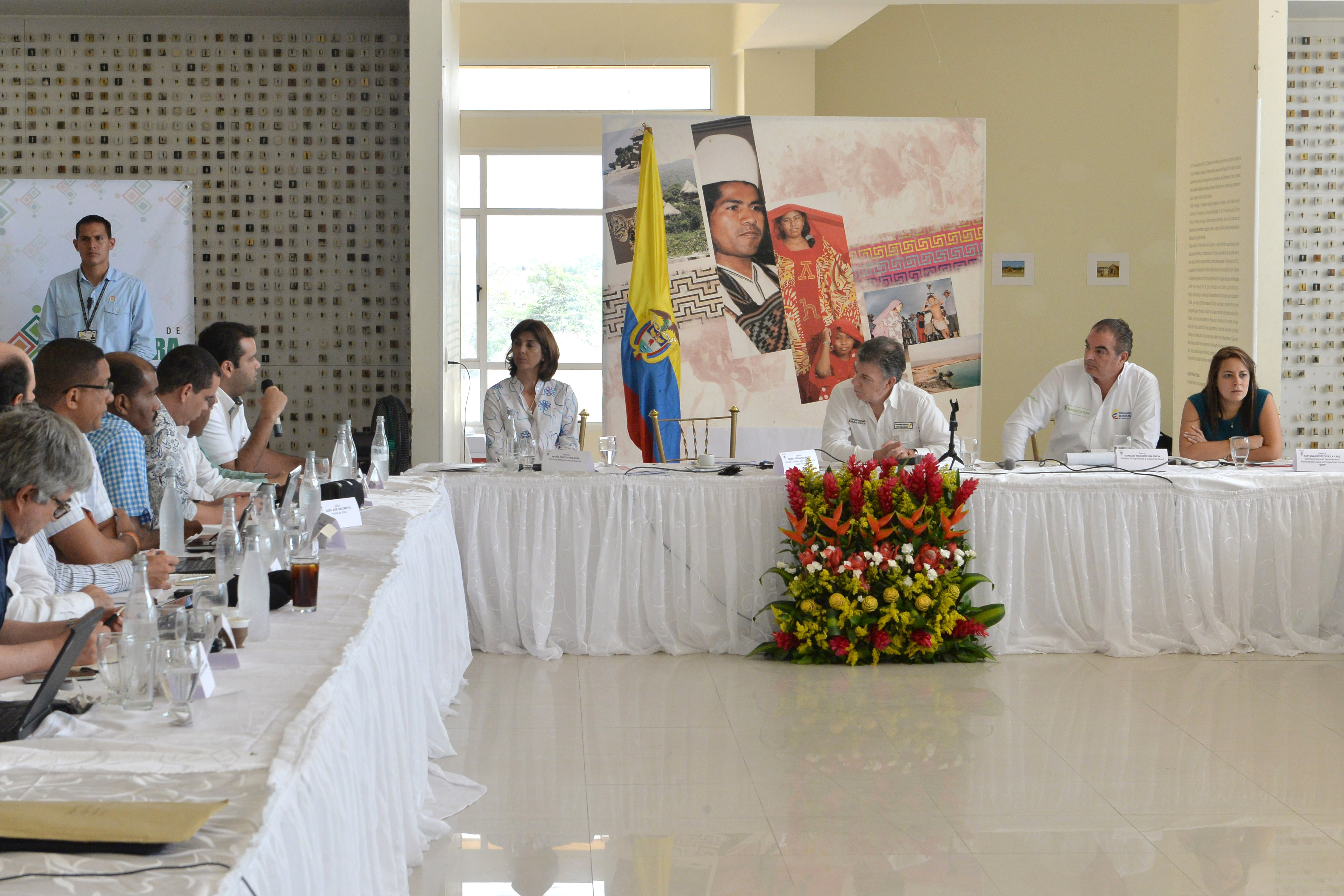 Canciller, María Ángela Holguín, inversión del Ministerio de Relaciones Exteriores, Plan Fronteras para la Prosperidad