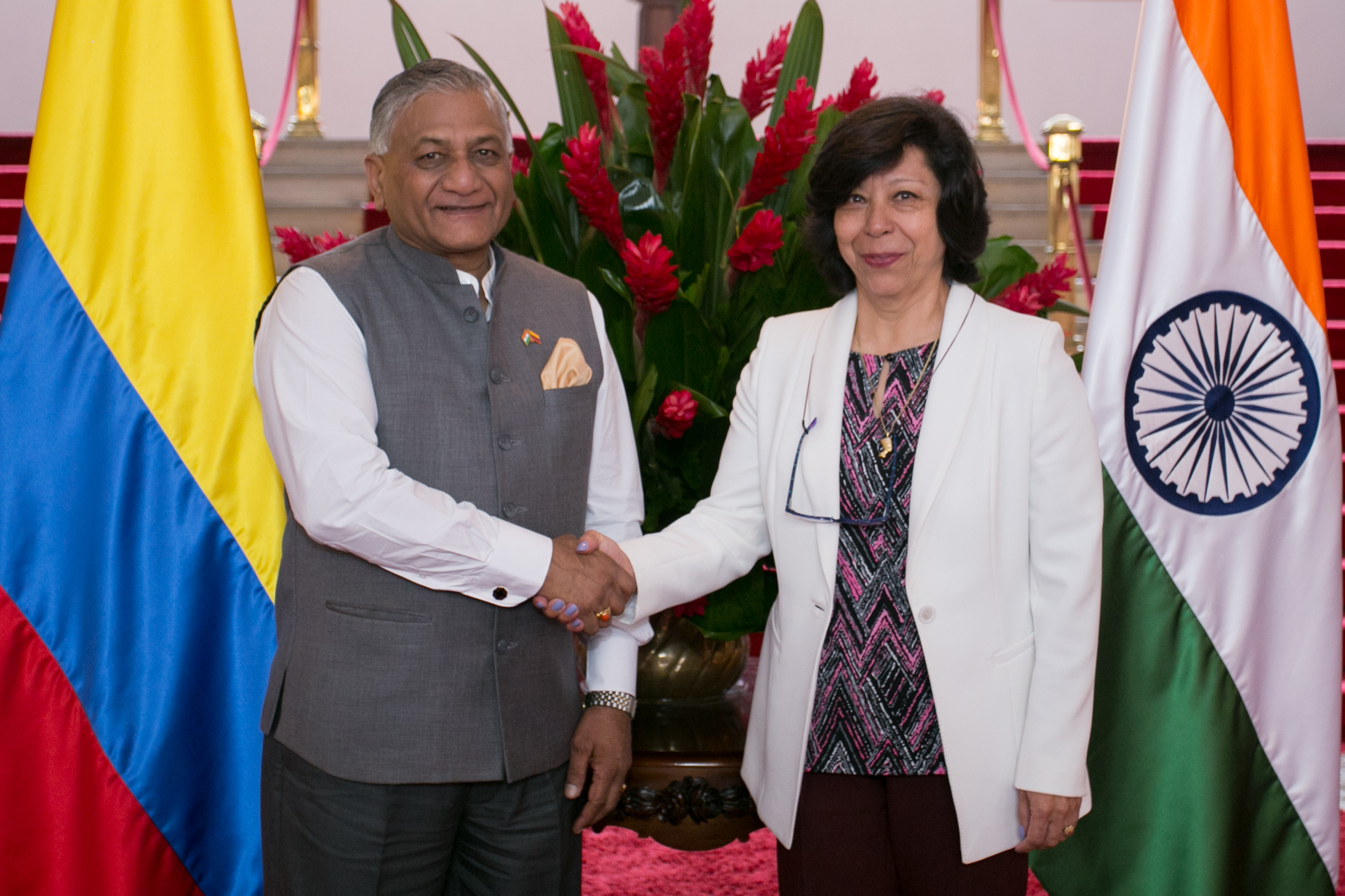 Viceministra de Relaciones Exteriores dio la bienvenida al Ministro de Estado de Asuntos Exteriores de India