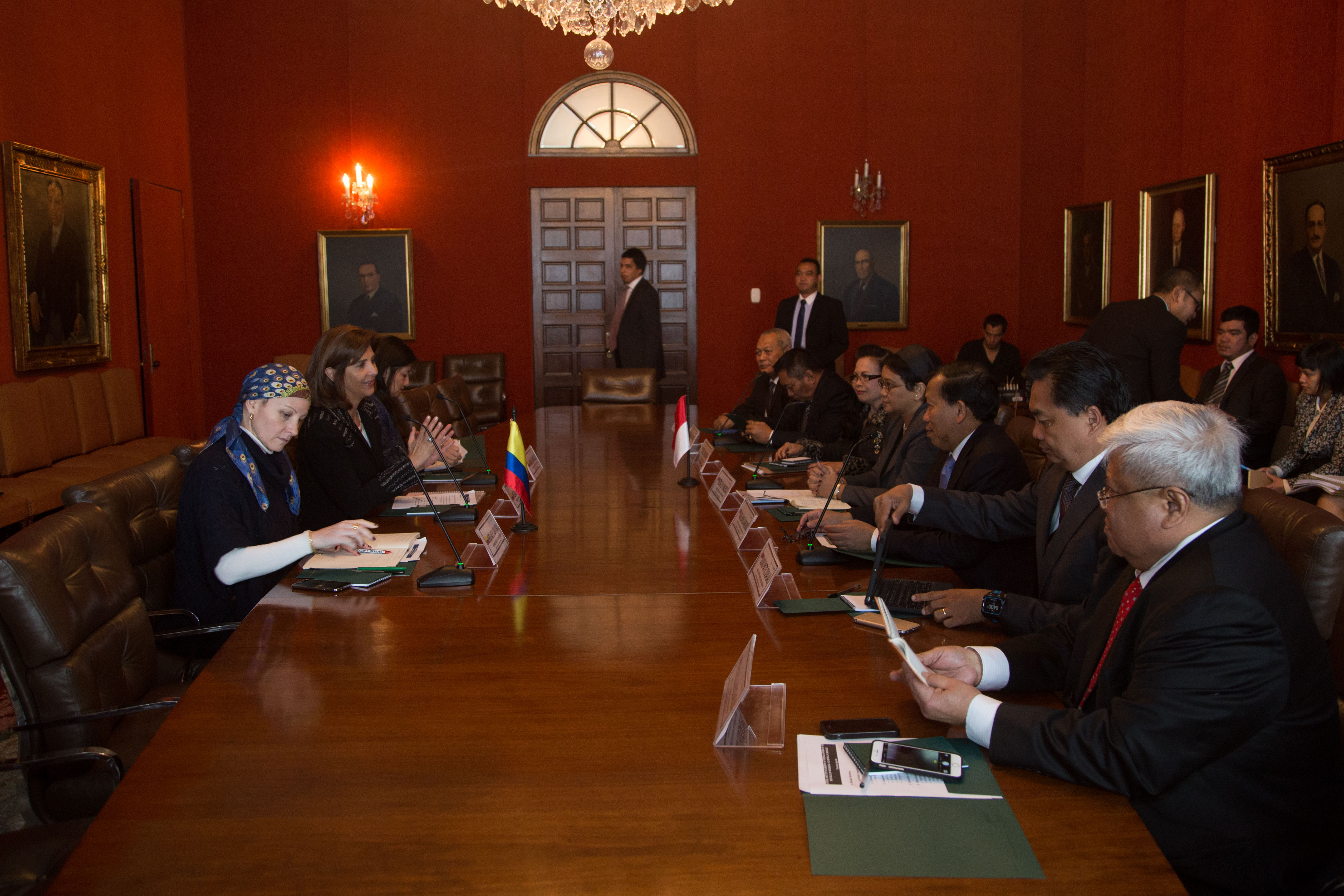 Visita Canciller de Indonesia
