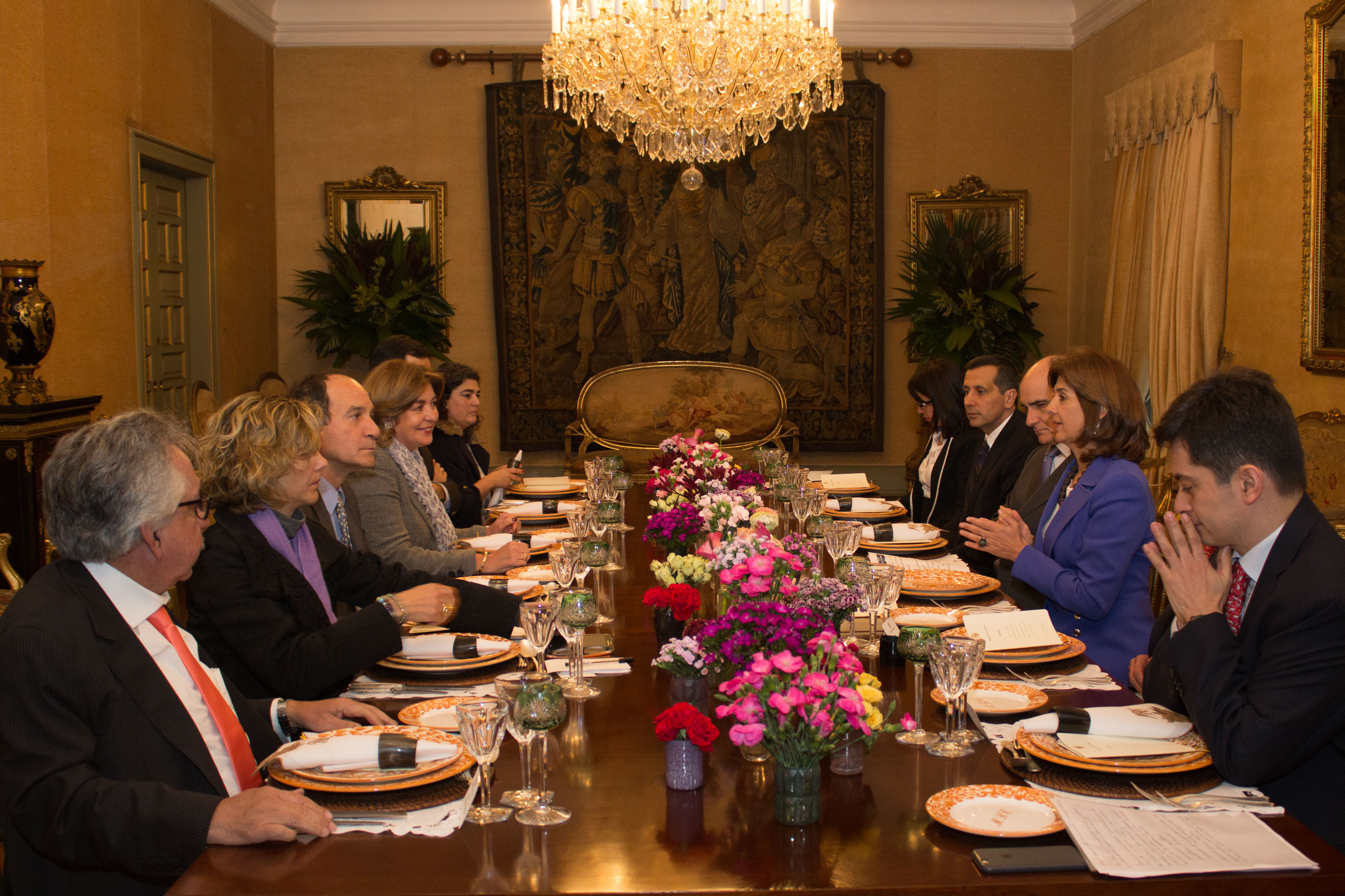 La Canciller María Ángela Holguín se reunió con los representantes colombianos al Comité Estratégico Colombia - México